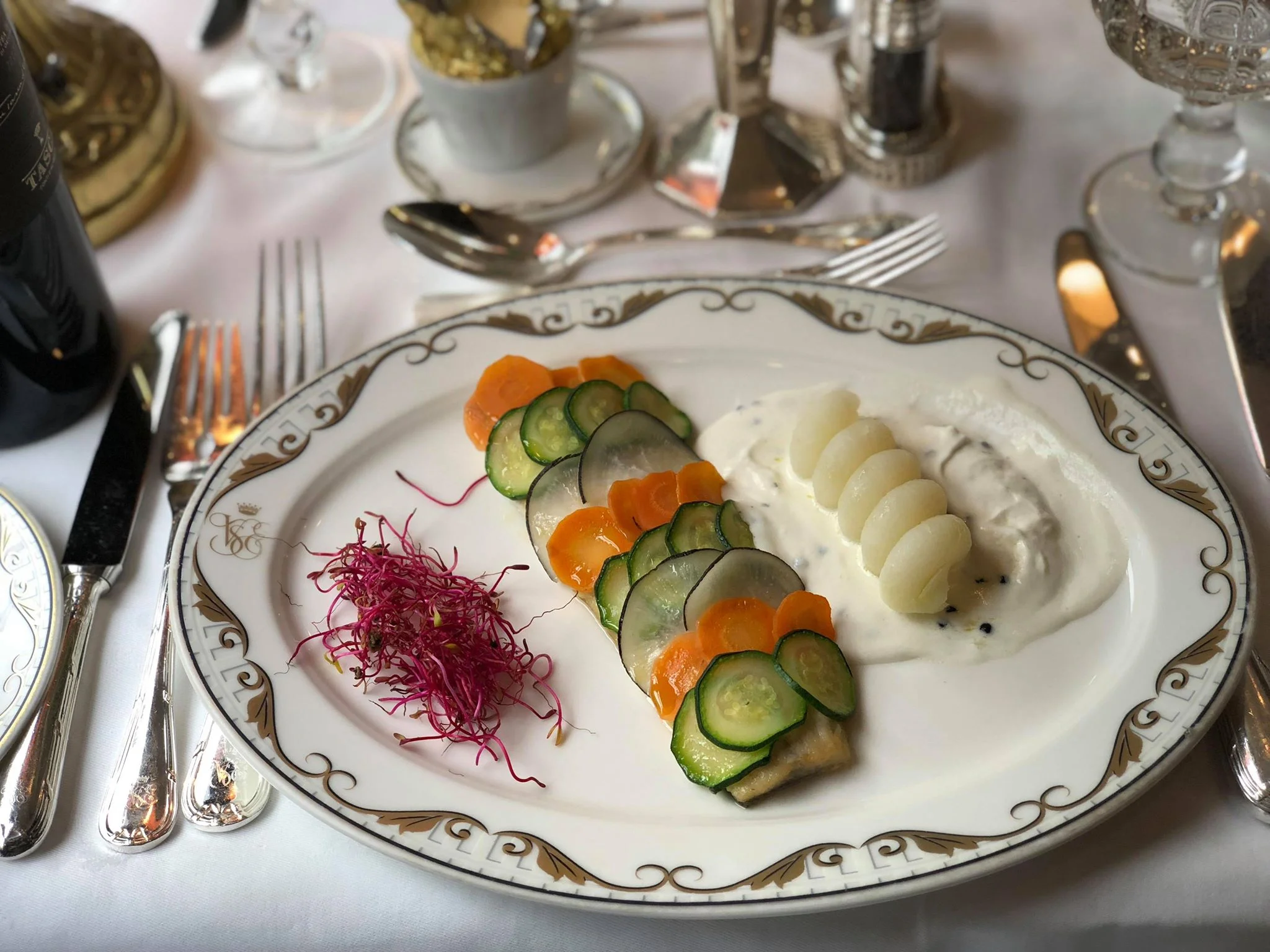 The Venice Simpson-Orient-Express (VSOE): Memoirs of a most luxurious train of intrigue and coincidence