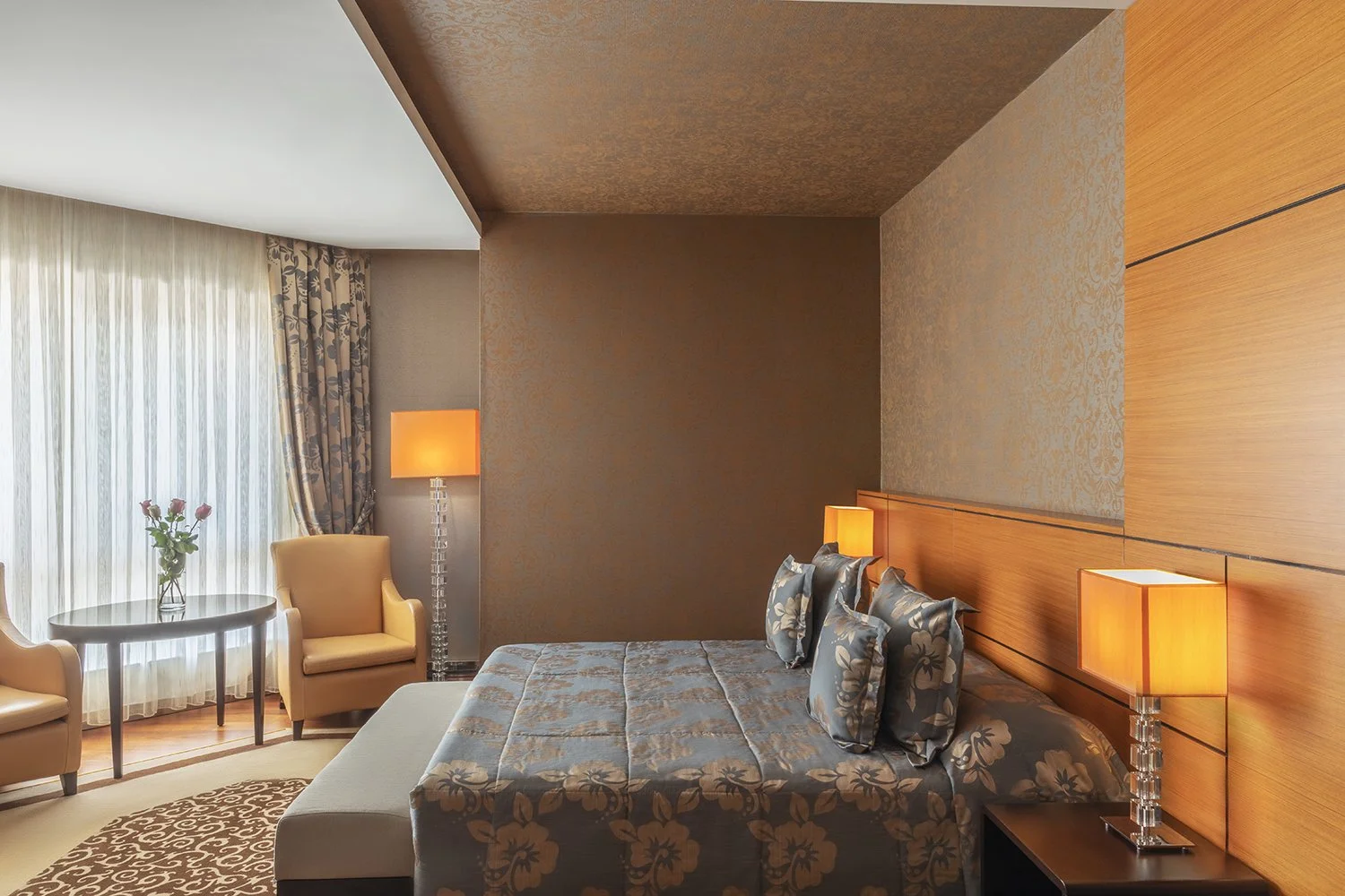 ginal_holding_hotels_3 copy.jpg