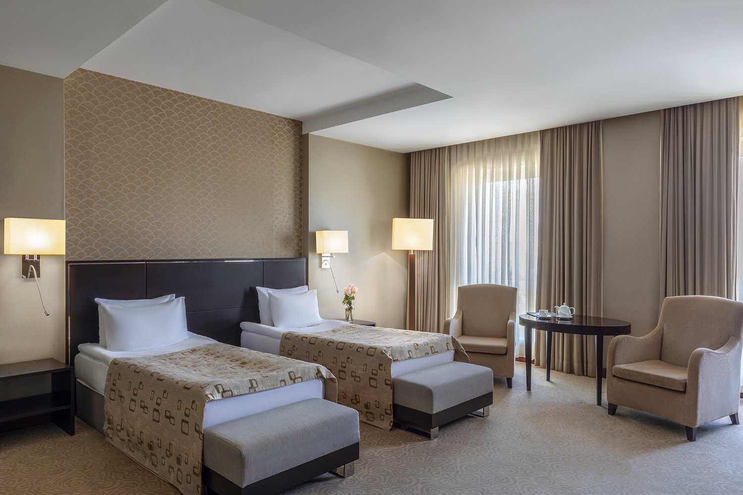 ginal_holding_hotels_9 copy.jpg