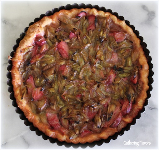 Simply Elegant Rhubarb Tart