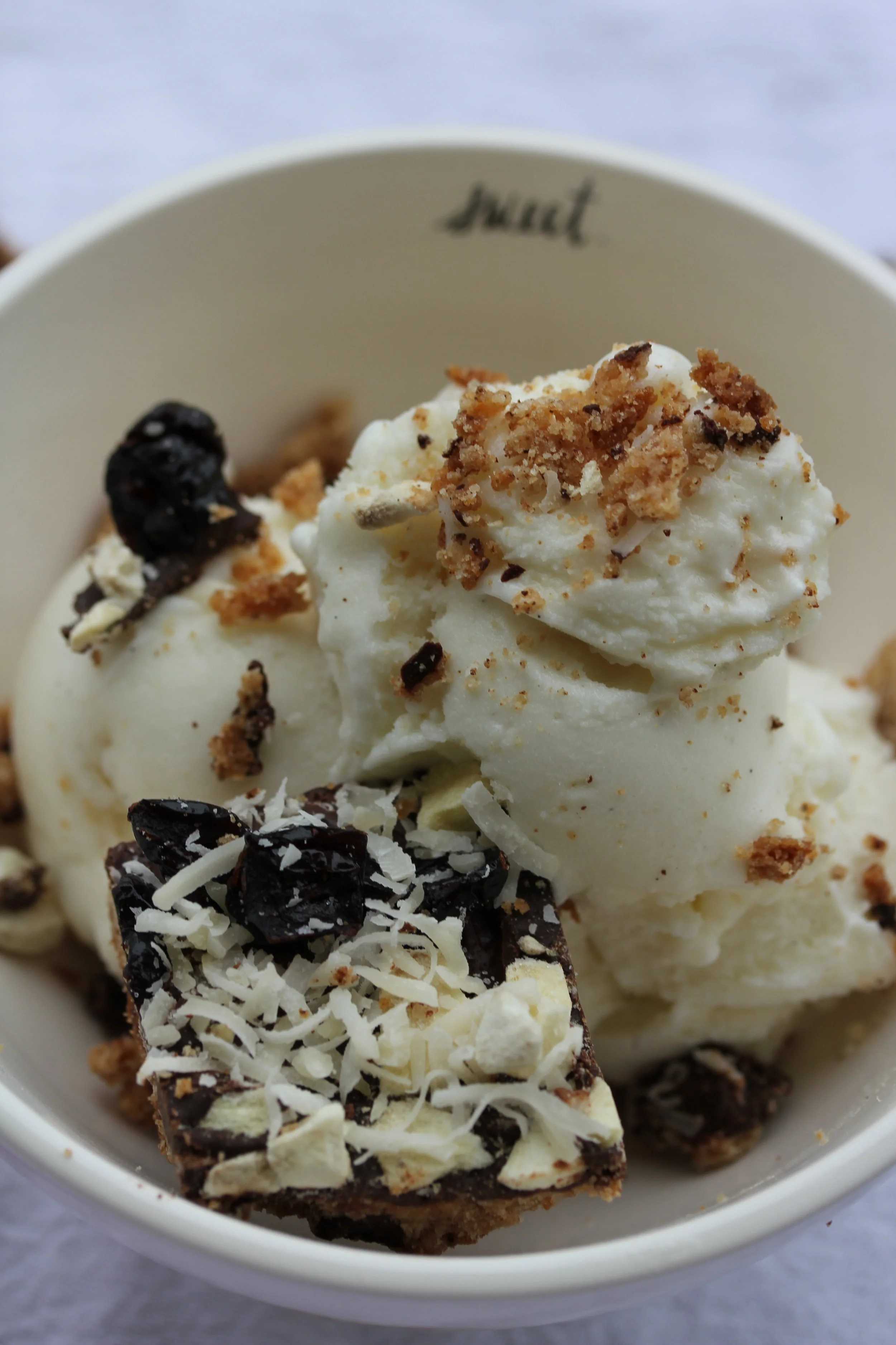 Banana Split Shortbread Bowls
