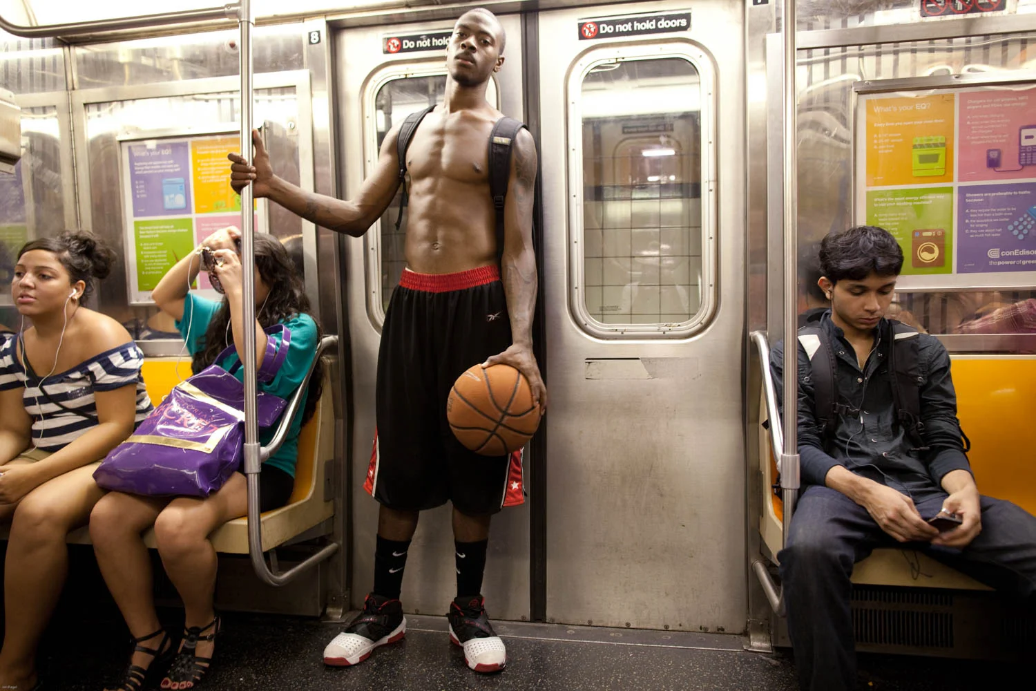 Nike / Jordan - Street Hoops