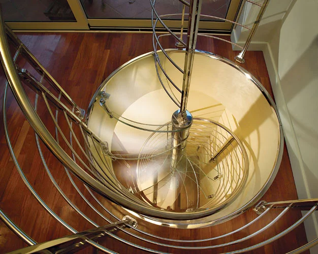 Marretti spiraltrappa i glas.jpg