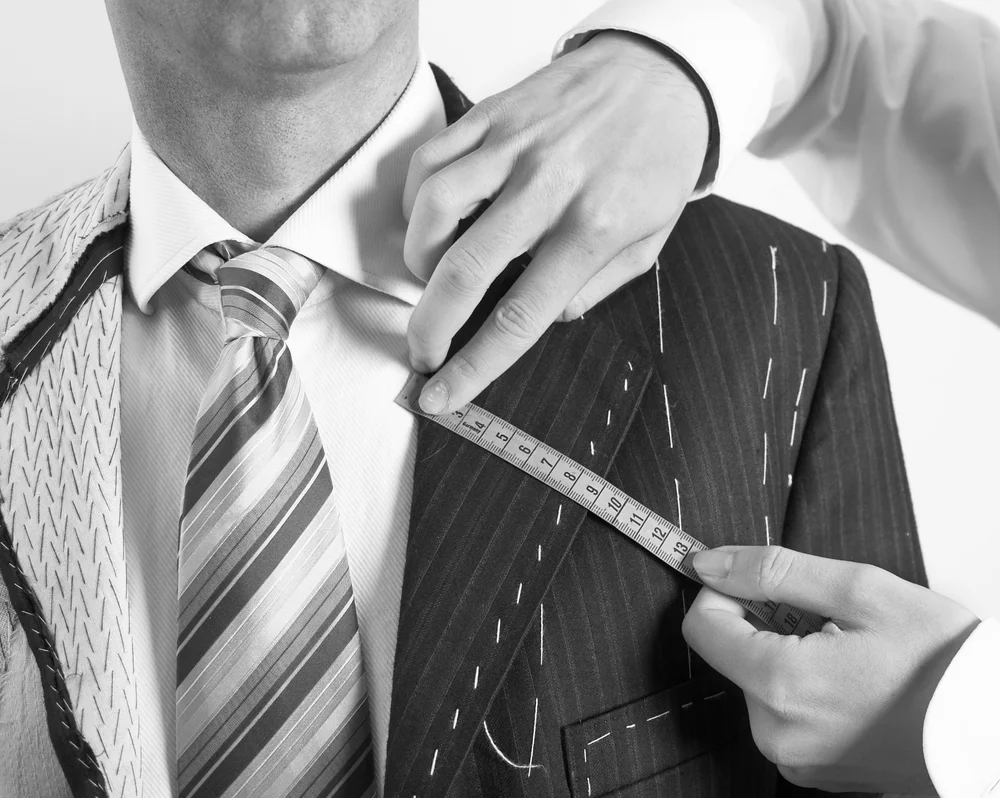 BERLIN . Gentlemen’s Aperitivo . VIP Bespoke Suit Consultation . Berlin Capital Club Private Lounge  . Tuesday 23rd June 2015