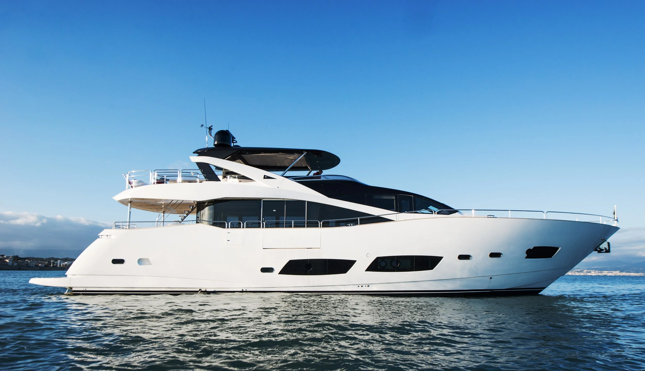 FRENCH RIVIERA . Exclusive Business Networking with Sunseeker . Superyacht Spontaneous . Beaulieu sur Mer . Wednesday 25th November