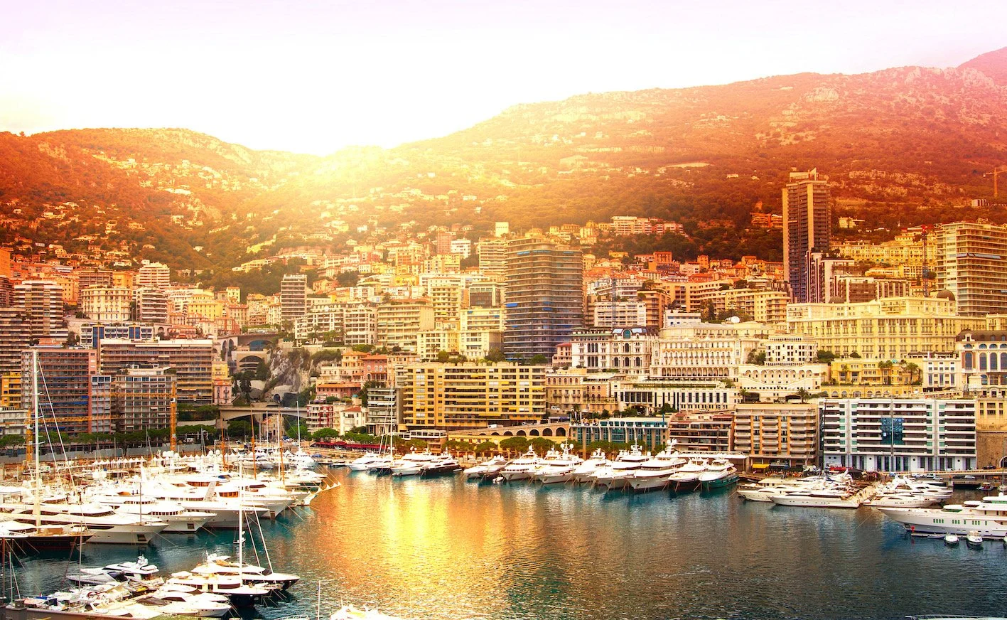 The European Hub for Innovation and Business (EHIB) Joins Forces with Club Vivanova in Monaco this 2022 for The Ultimate Mixer