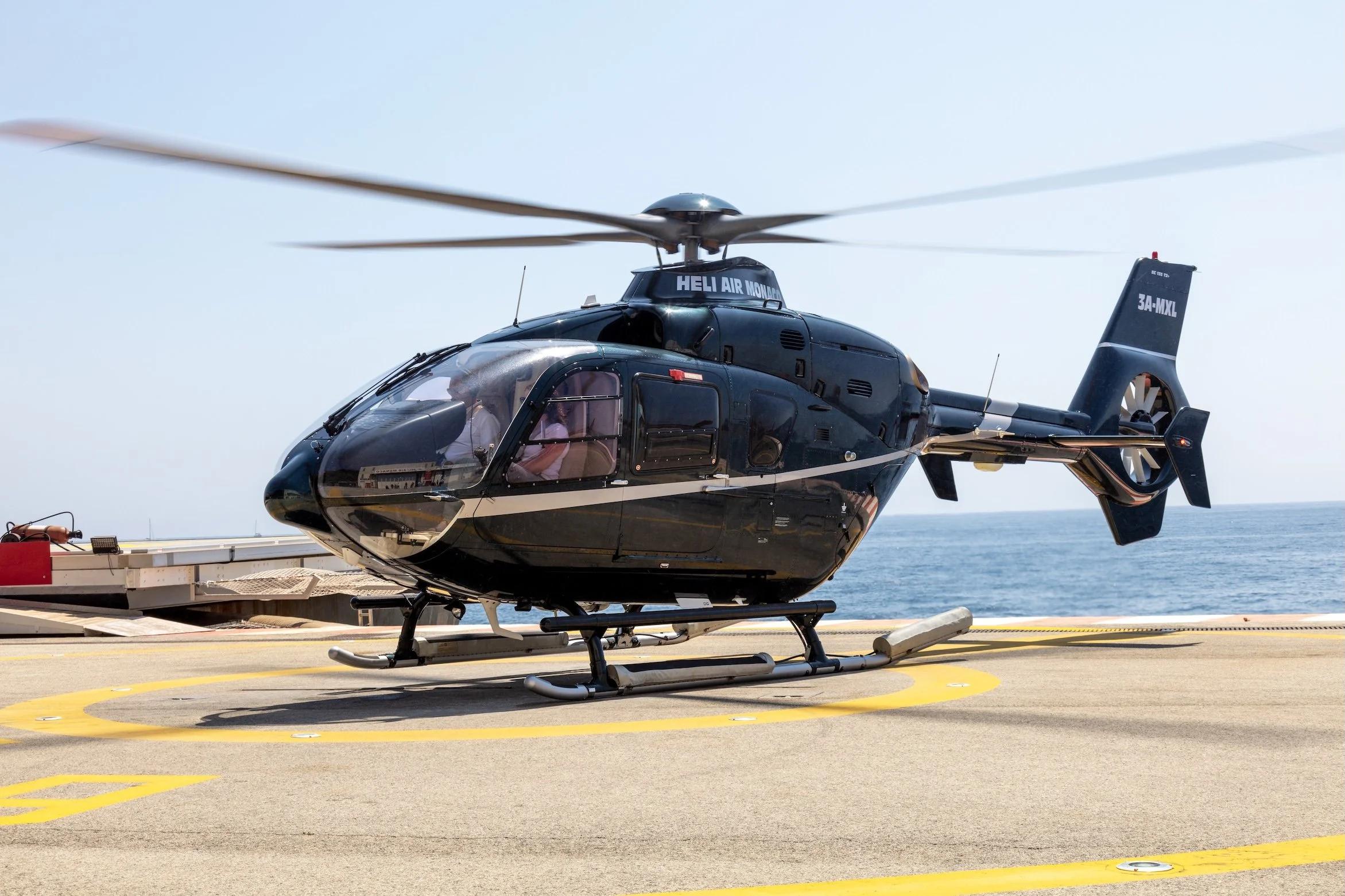 3AMXL - EC135T2+ (57).jpg