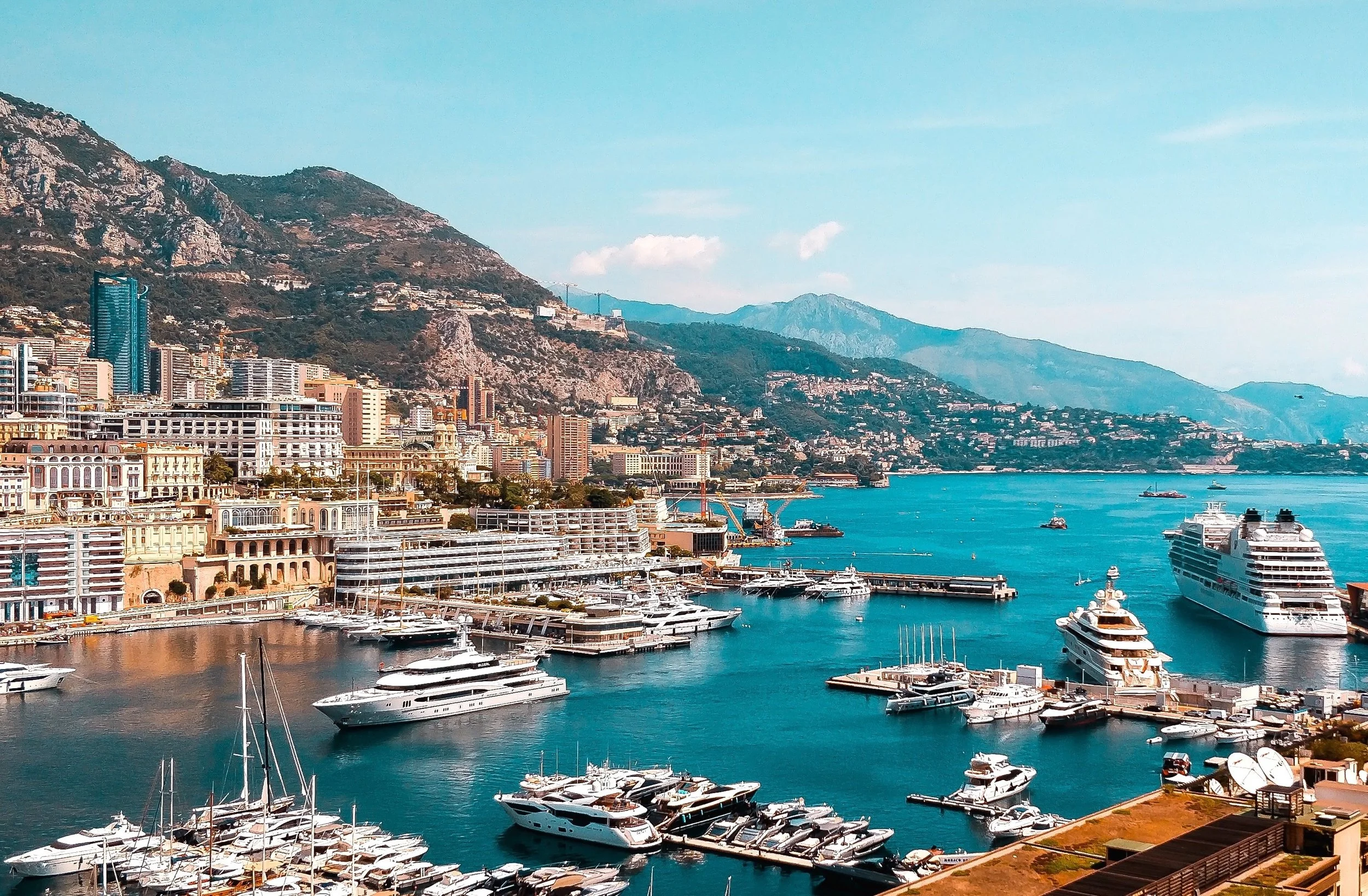 This March 2026 - Club Vivanova Hosts Six Dynamic Networking Events on the Riviera
