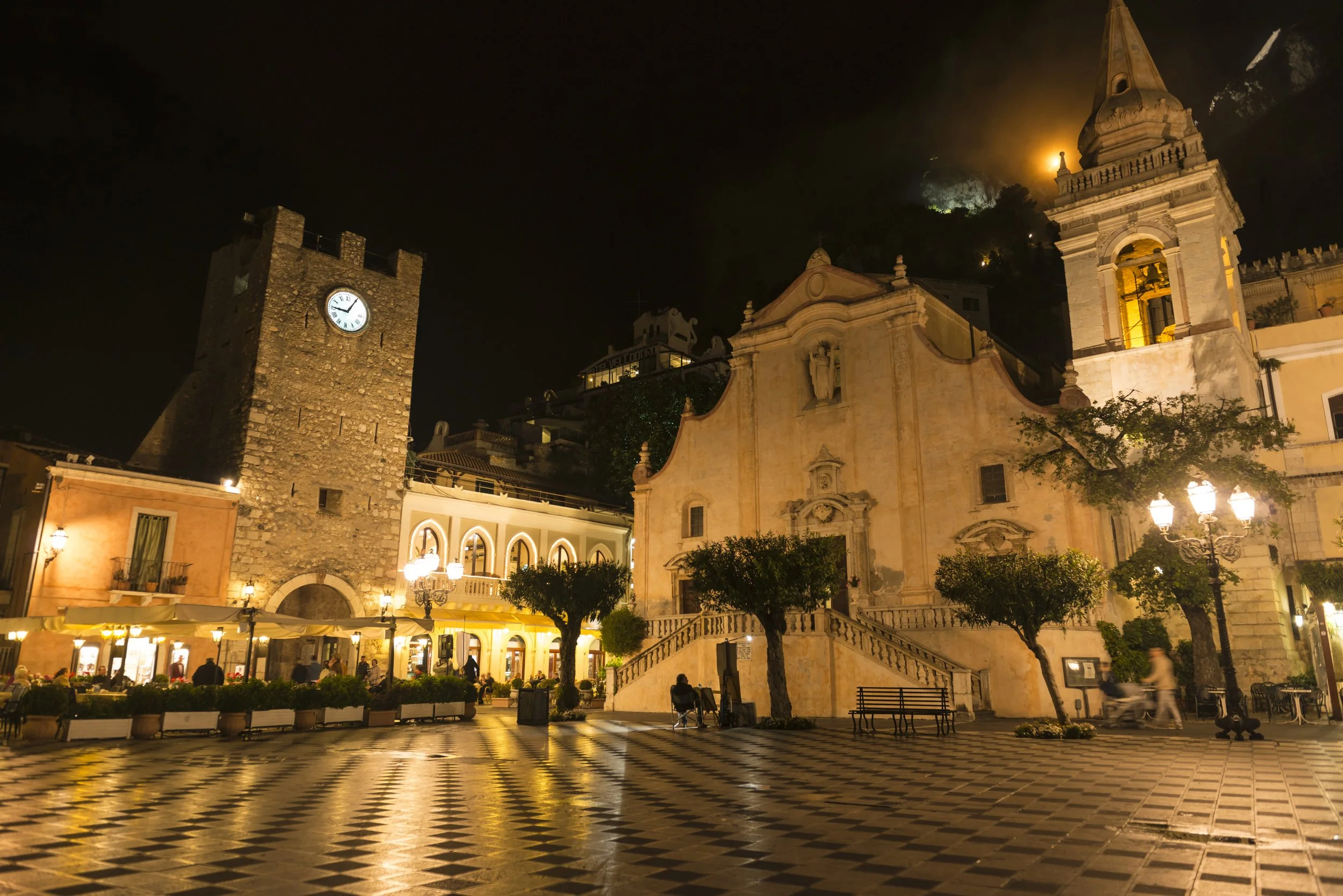 Taormina at night.jpeg