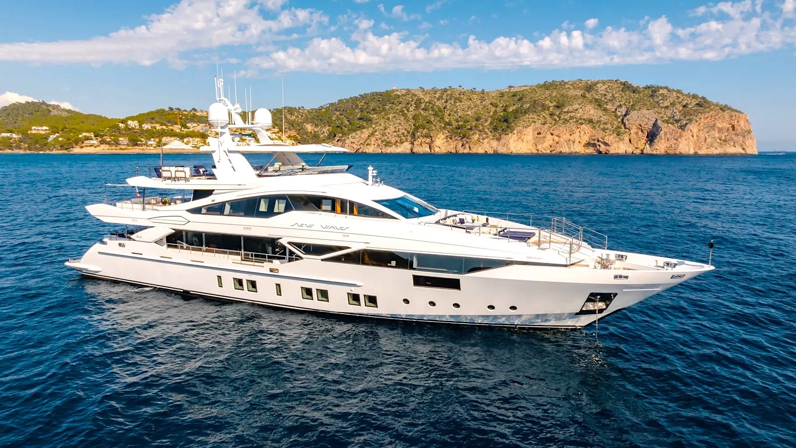 c61155c0-21a5-11ef-a4e9-1982edb60061-new-waves-42m copy.jpeg