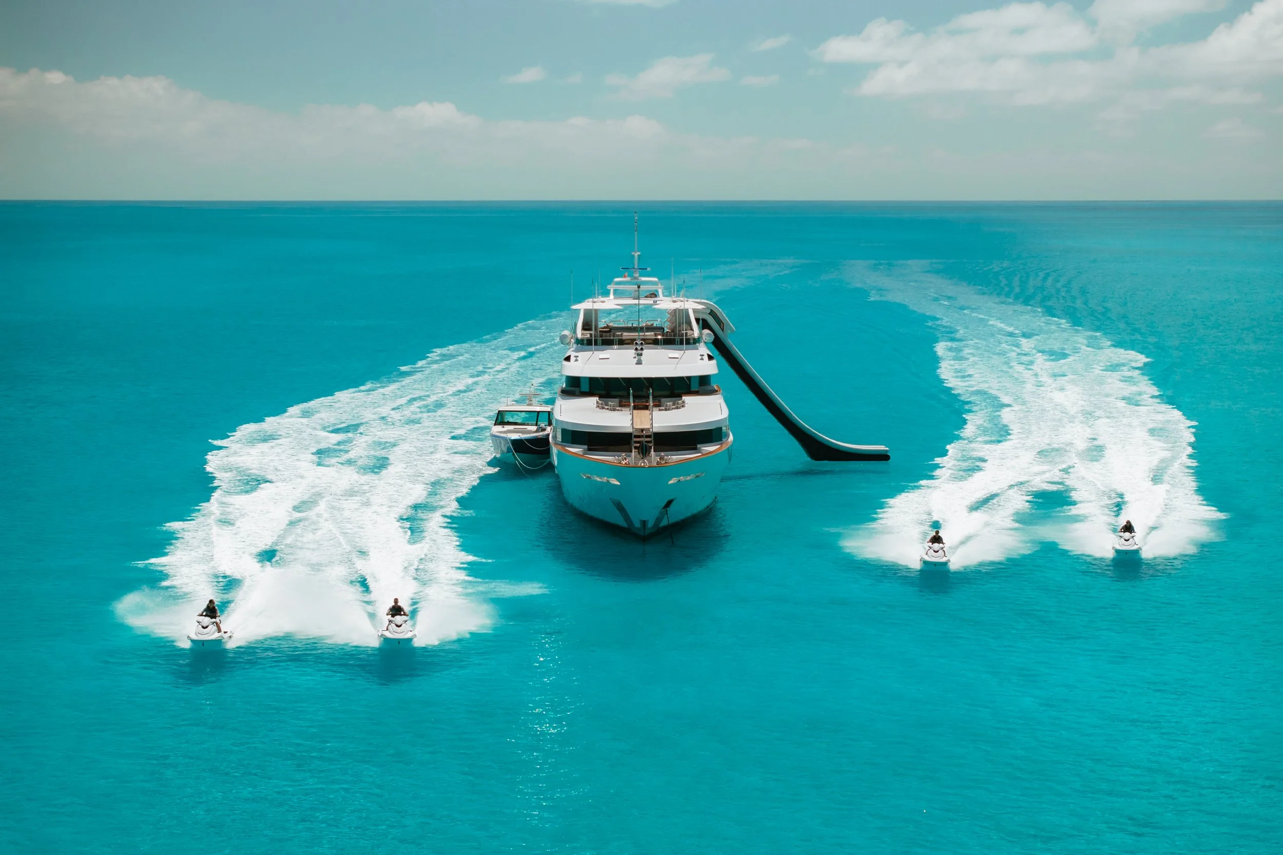 CHARTERWORLD