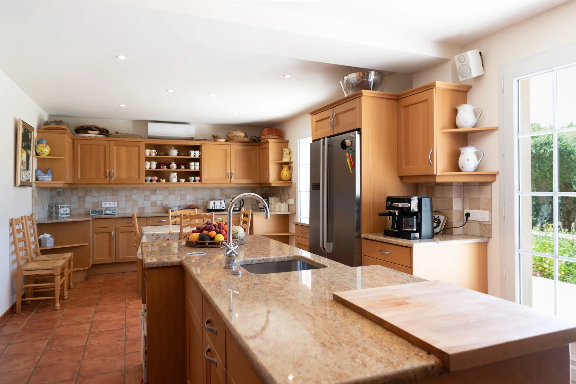 St Tropez Country retreat 17.jpg