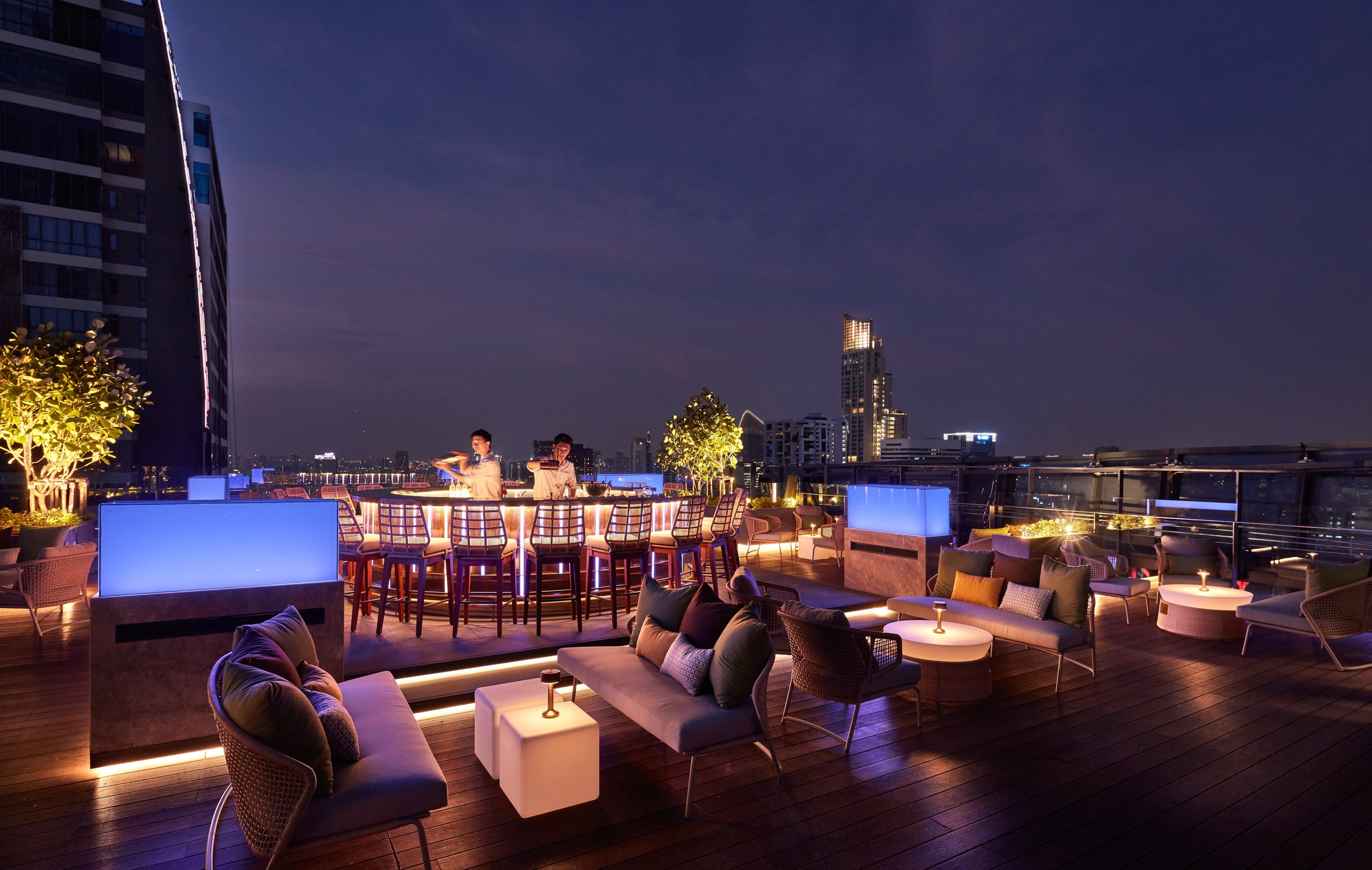 Spectrum Lounge & Bar_31st Floor.jpg