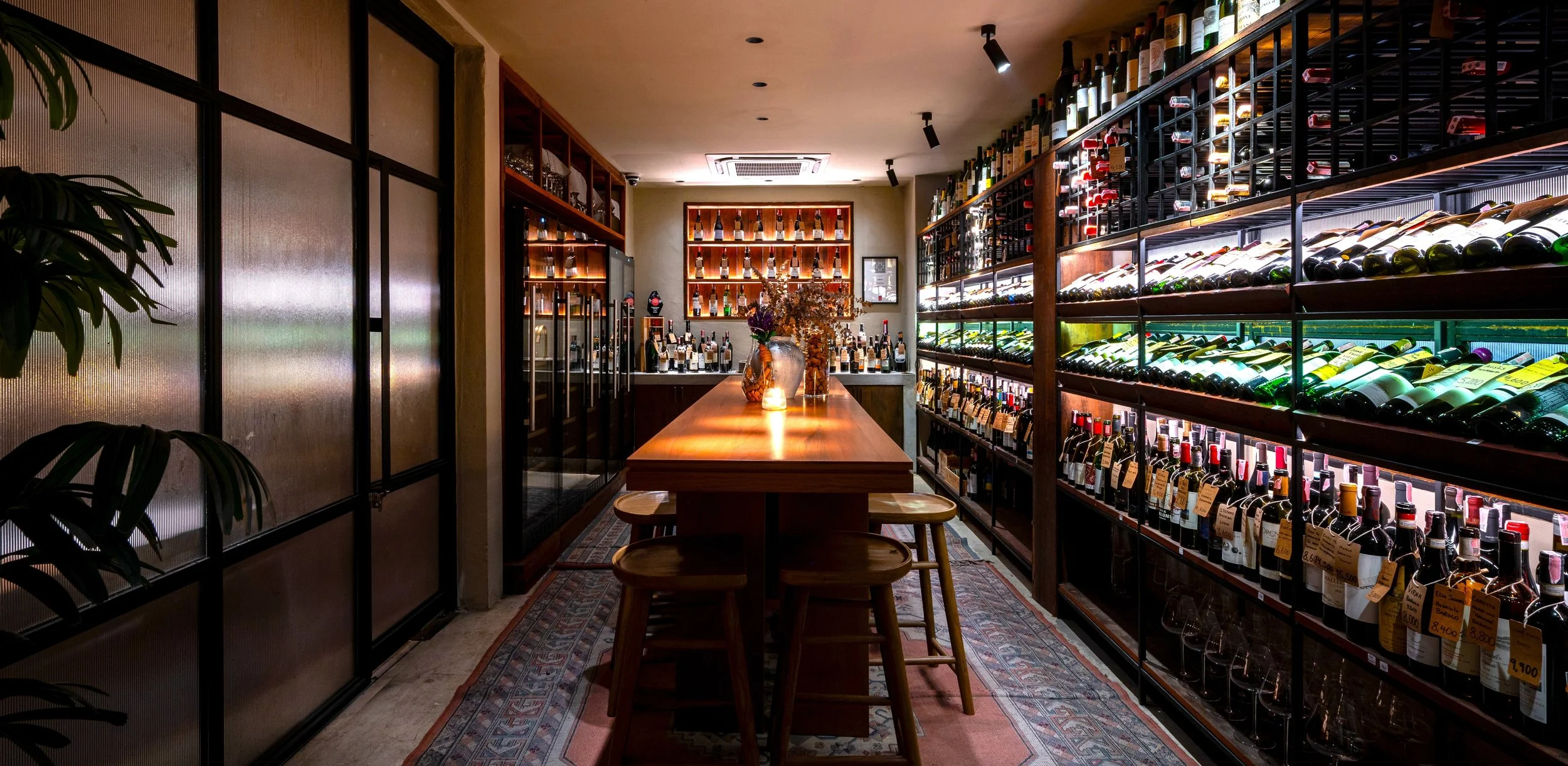 BANGKOK . Luxury Red Wine Degustation: A Private Cellar Experience at Cento Bangkok