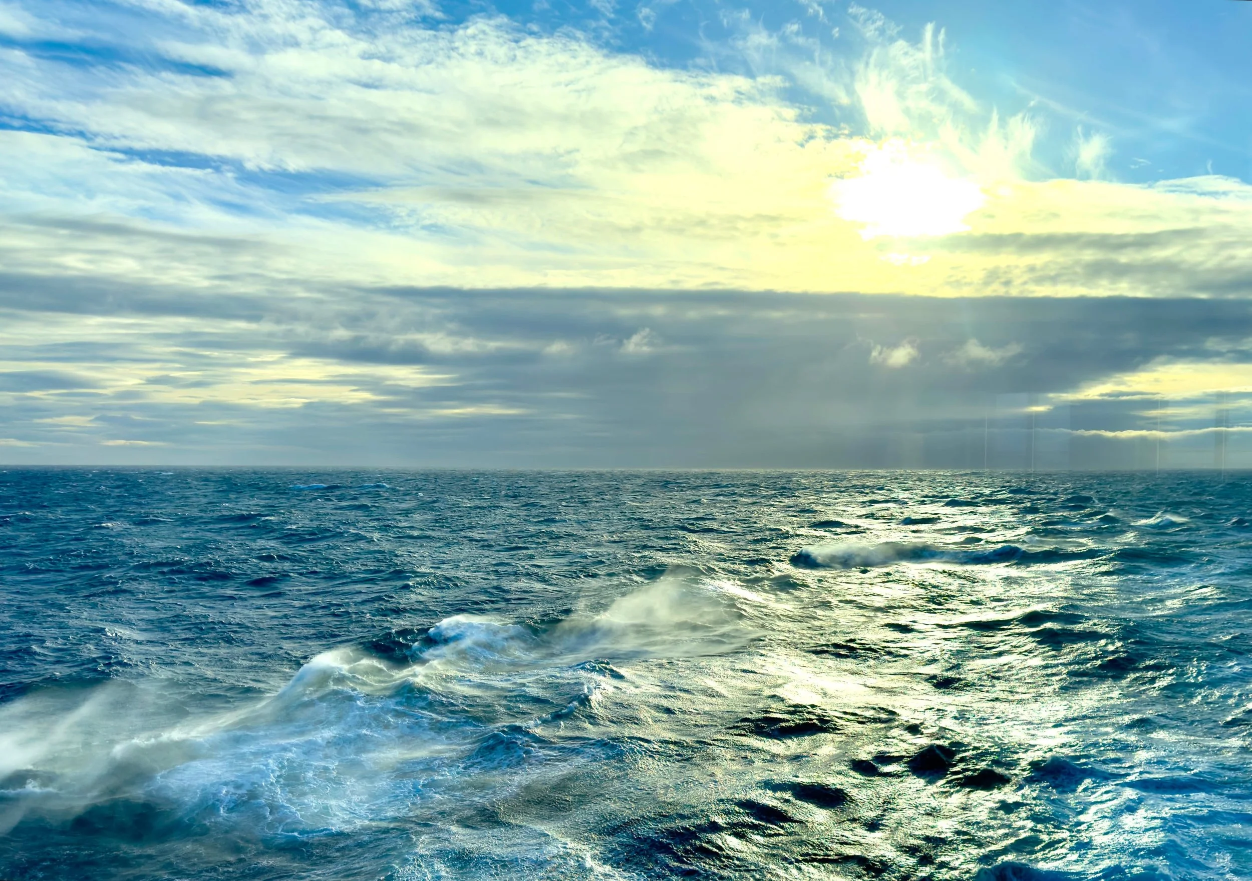👁️ Trending Partner Article - When Control Becomes a Blind Spot.

The more responsibility we carry, the easier it can become to believe that we have everything under control.

But the most significant risks rarely appear suddenly. They often develop