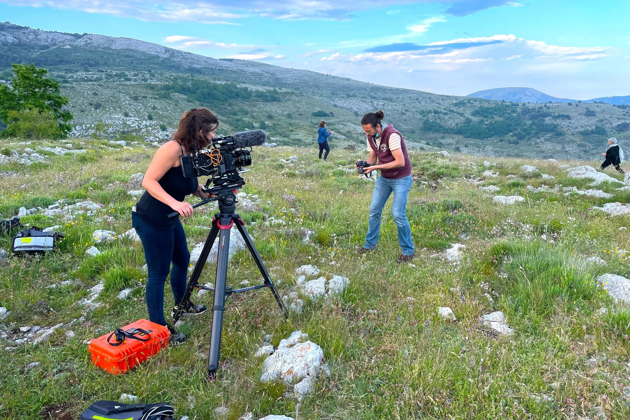 🇫🇷 Trending Partner Article - Producing in France: Why Luxury Travel and Hospitality Brands Need More Than a Beautiful Backdrop 

France is effortlessly beautiful. But for luxury brands, beautiful imagery alone is no longer enough.

In our latest C