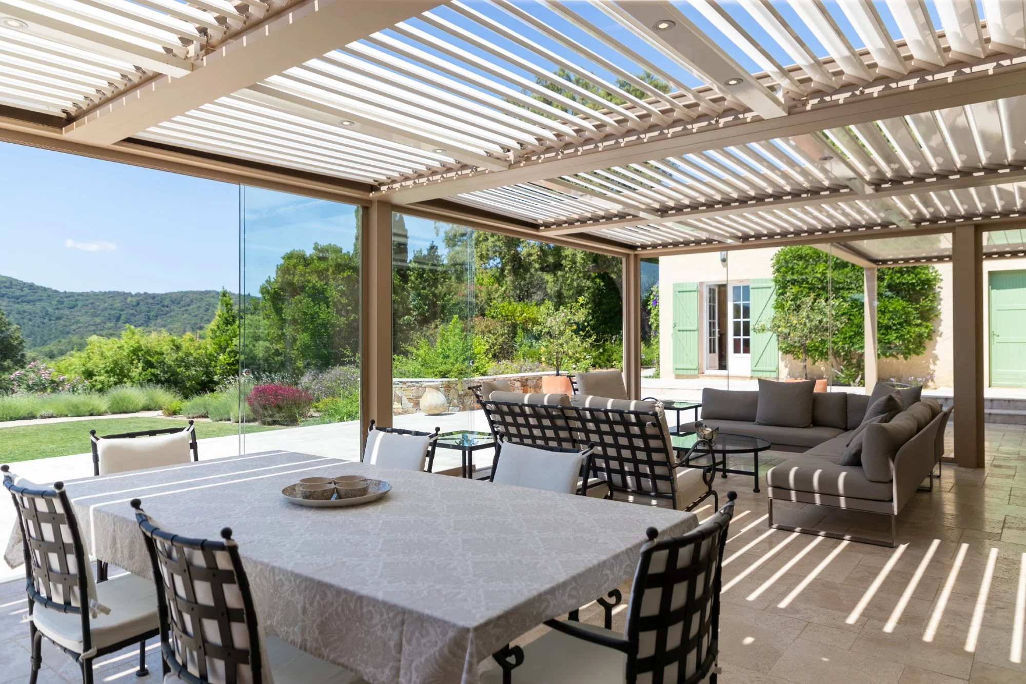 St Tropez Country Retreat 15.jpg