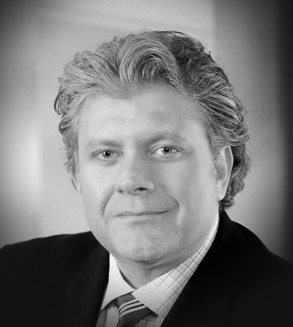 ANDREW LAVALLE