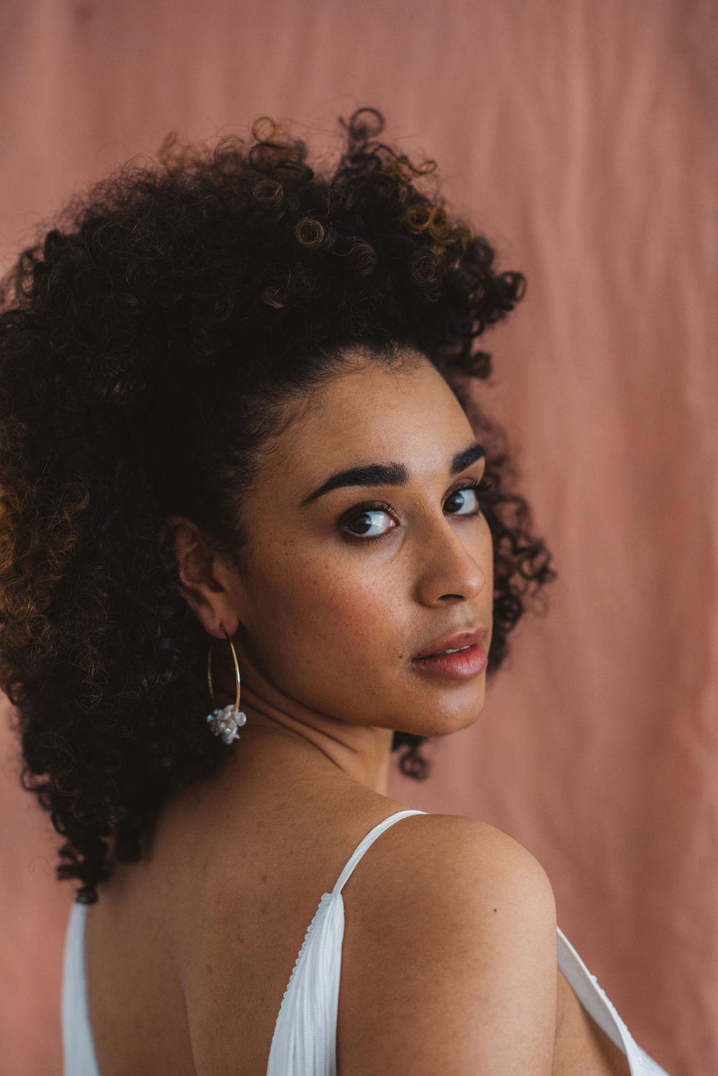 FRESHWATER PEARL GOLD BRIDAL HOOPS BY A.B.ELLIE