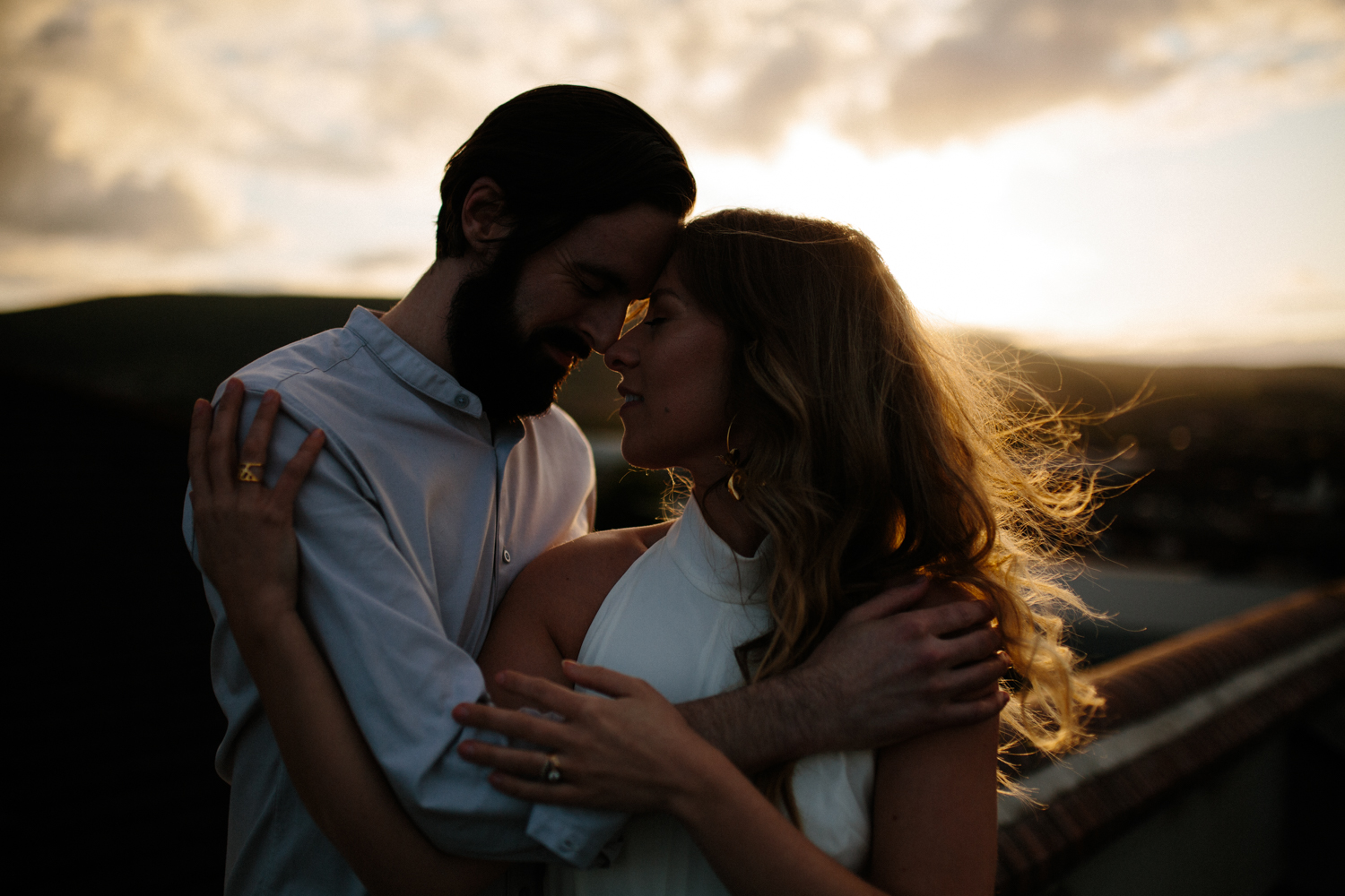 golden hour couples rooftop shoot