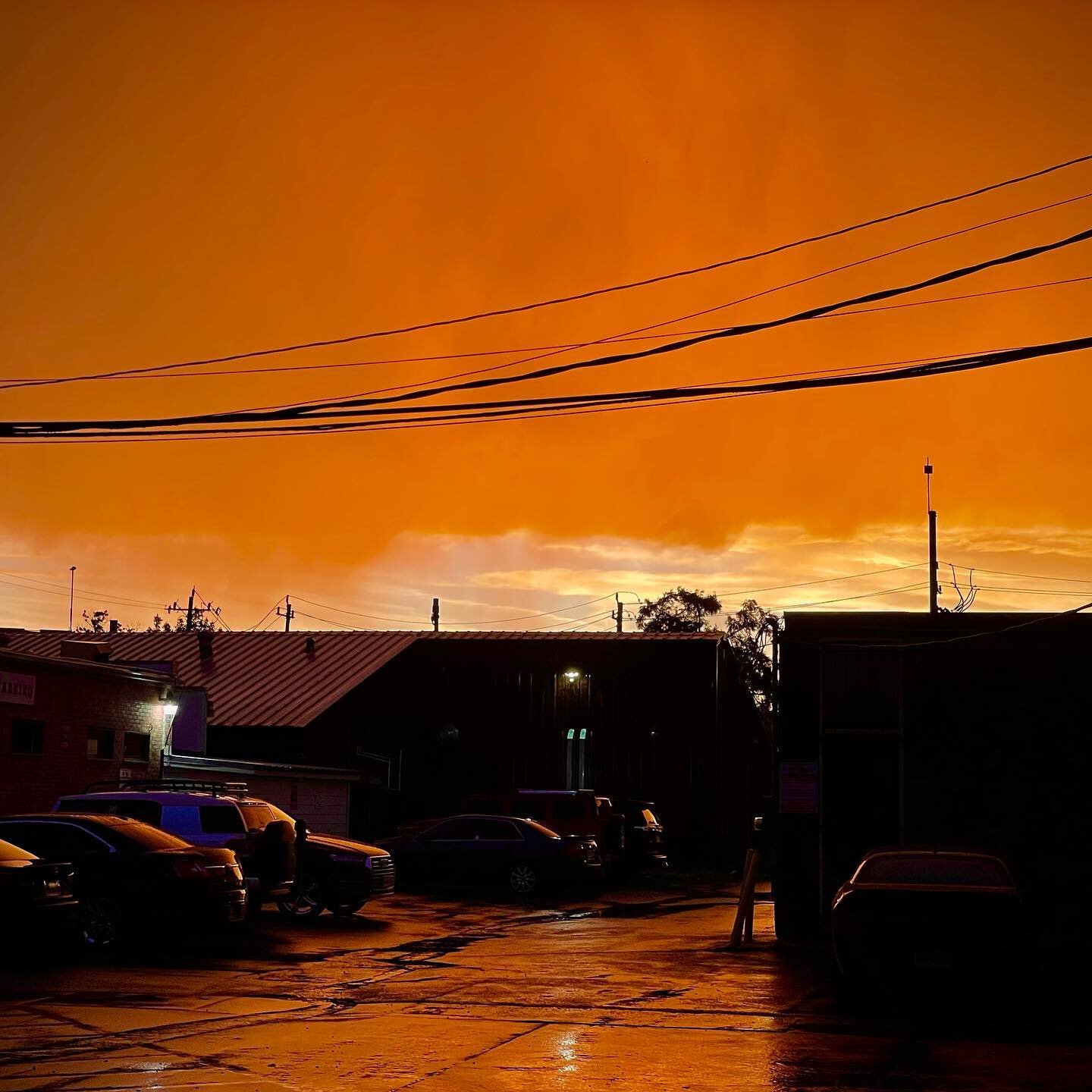 That line of blue sky under the storm. There’s a metaphor in here somewhere right? #houstonfilmmaker #houston #brooklynfilmmaker #travelphotography #travel
