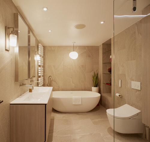 Penthouse+in+South+Bank+London+Master+Ensuite+by+Studio+Schubert.png