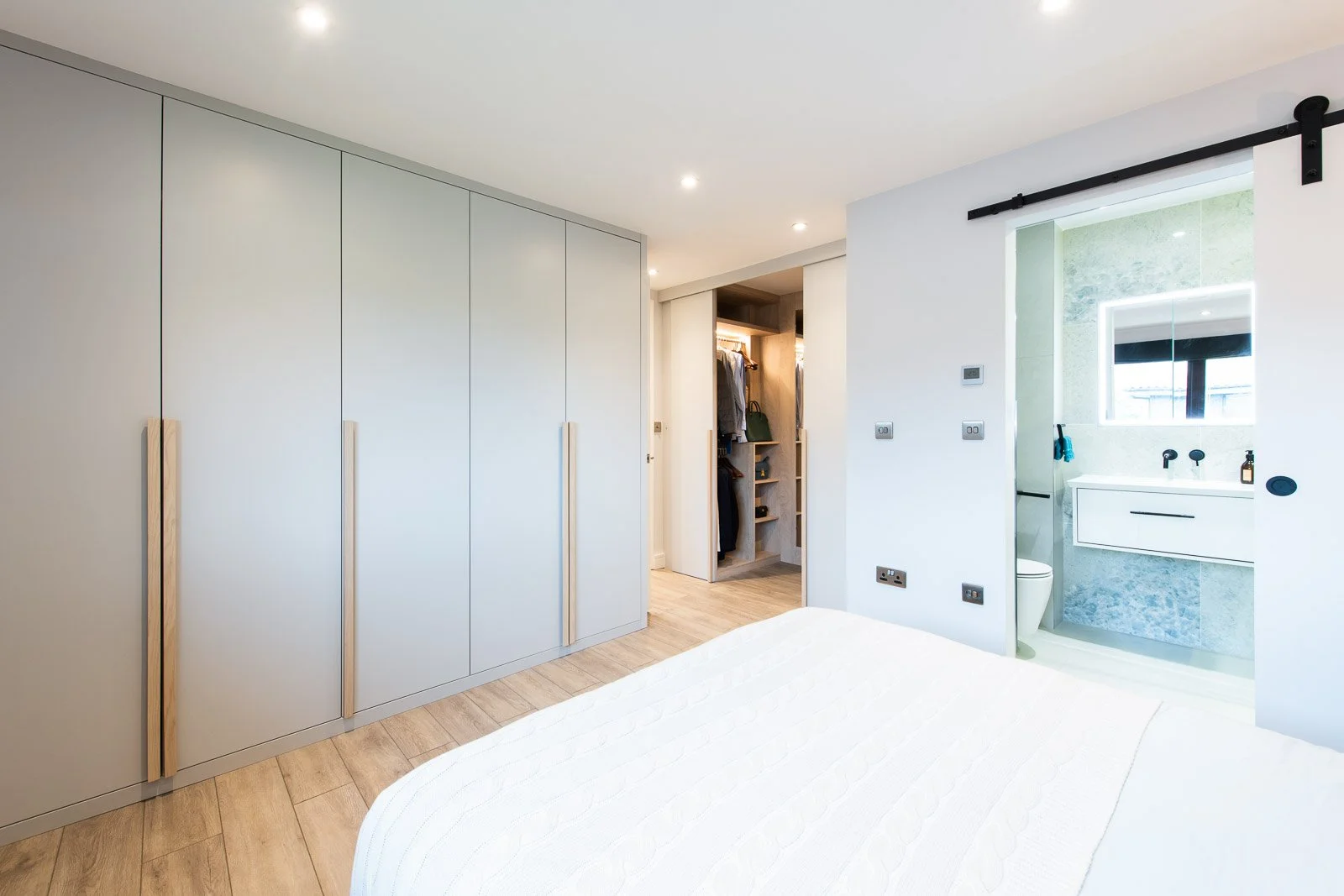 JJDesign_Crossharbour_170822_65 copy.jpg