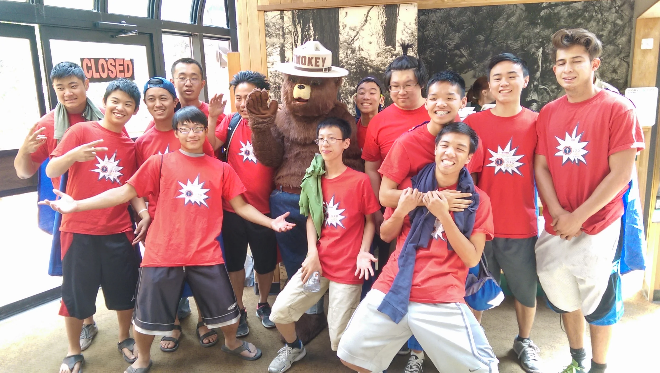 露營 Visitor Center 英文部 2015