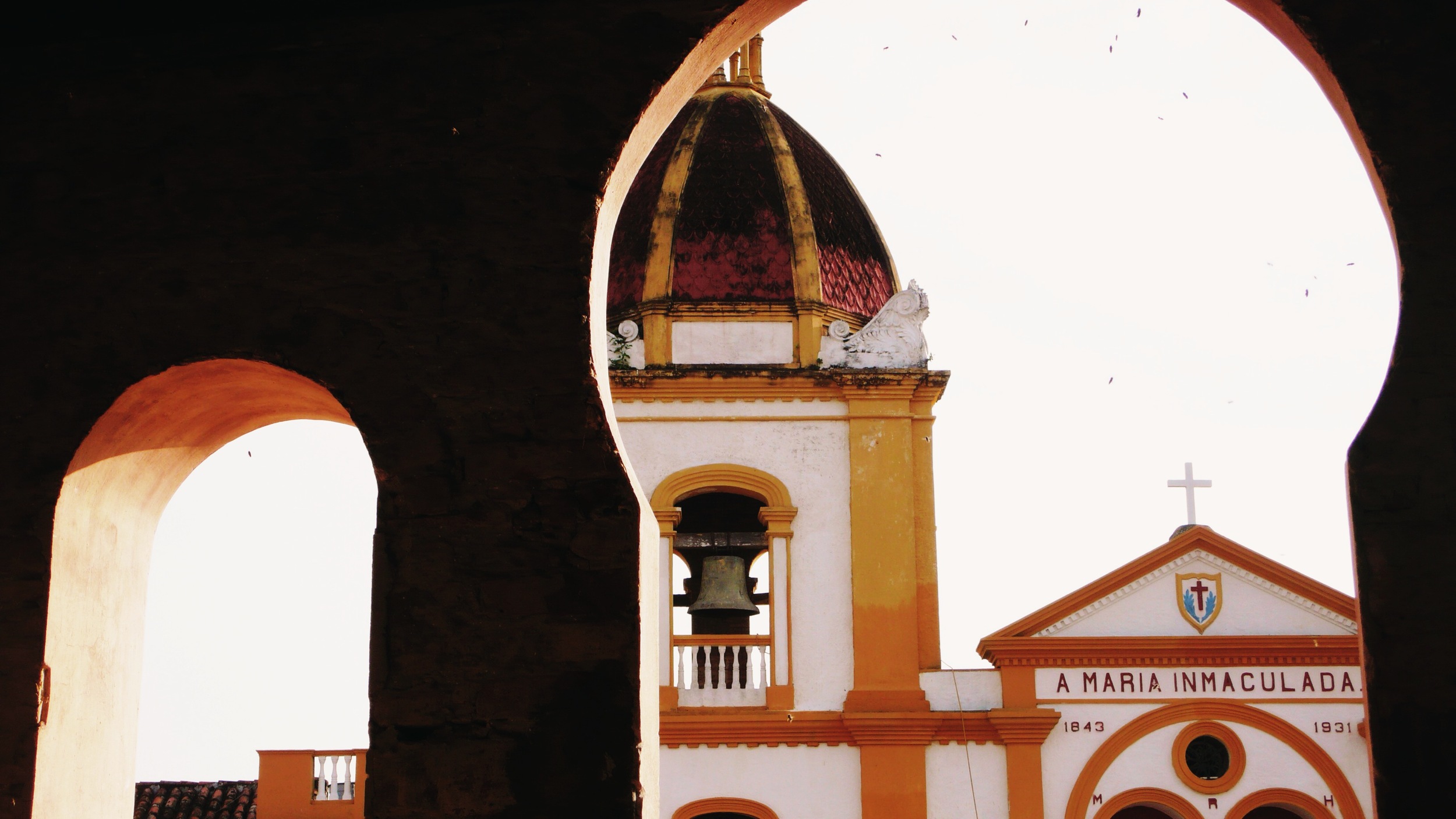 colombia church 1.jpg