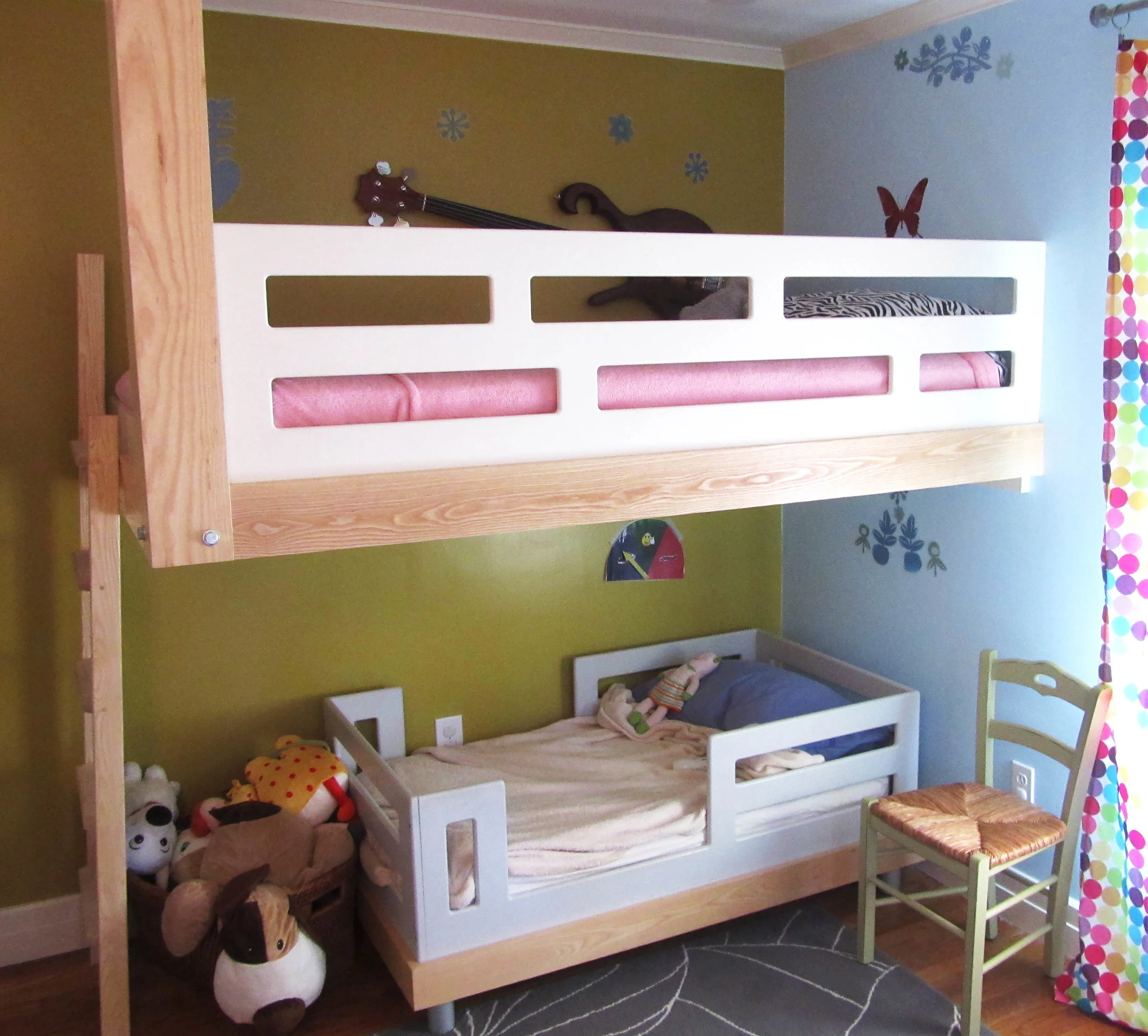Honore Cabinetry-custom-floating-modern-bunk-bed.jpg