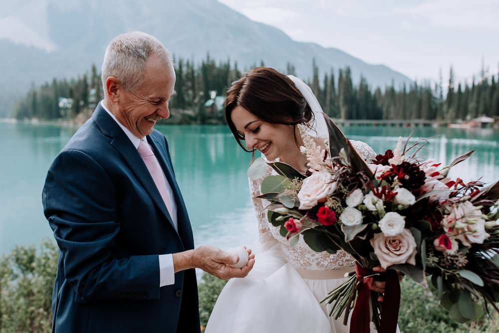 banff-elopement-098.jpg