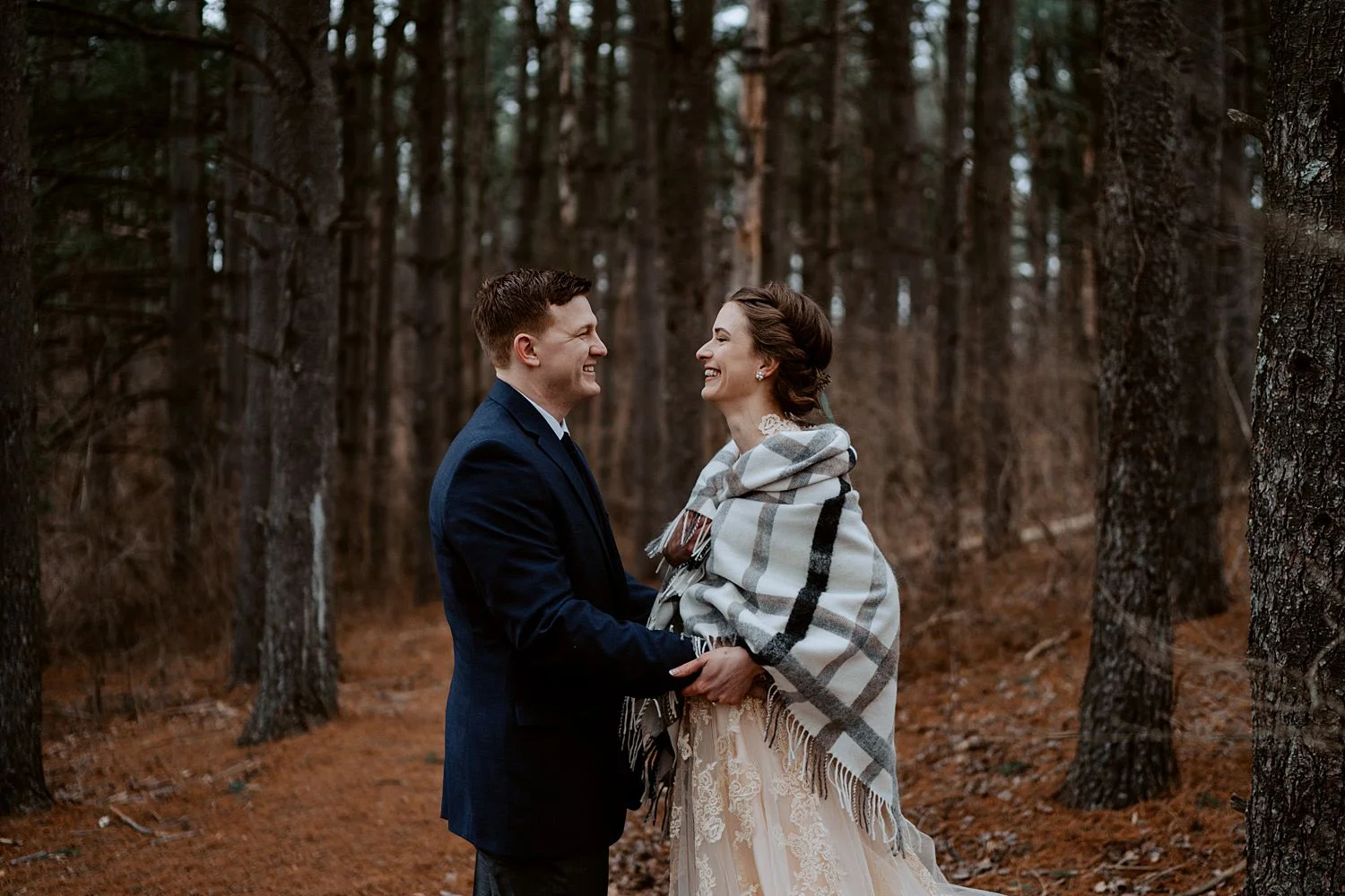 woodsey-elopement-_009.jpg