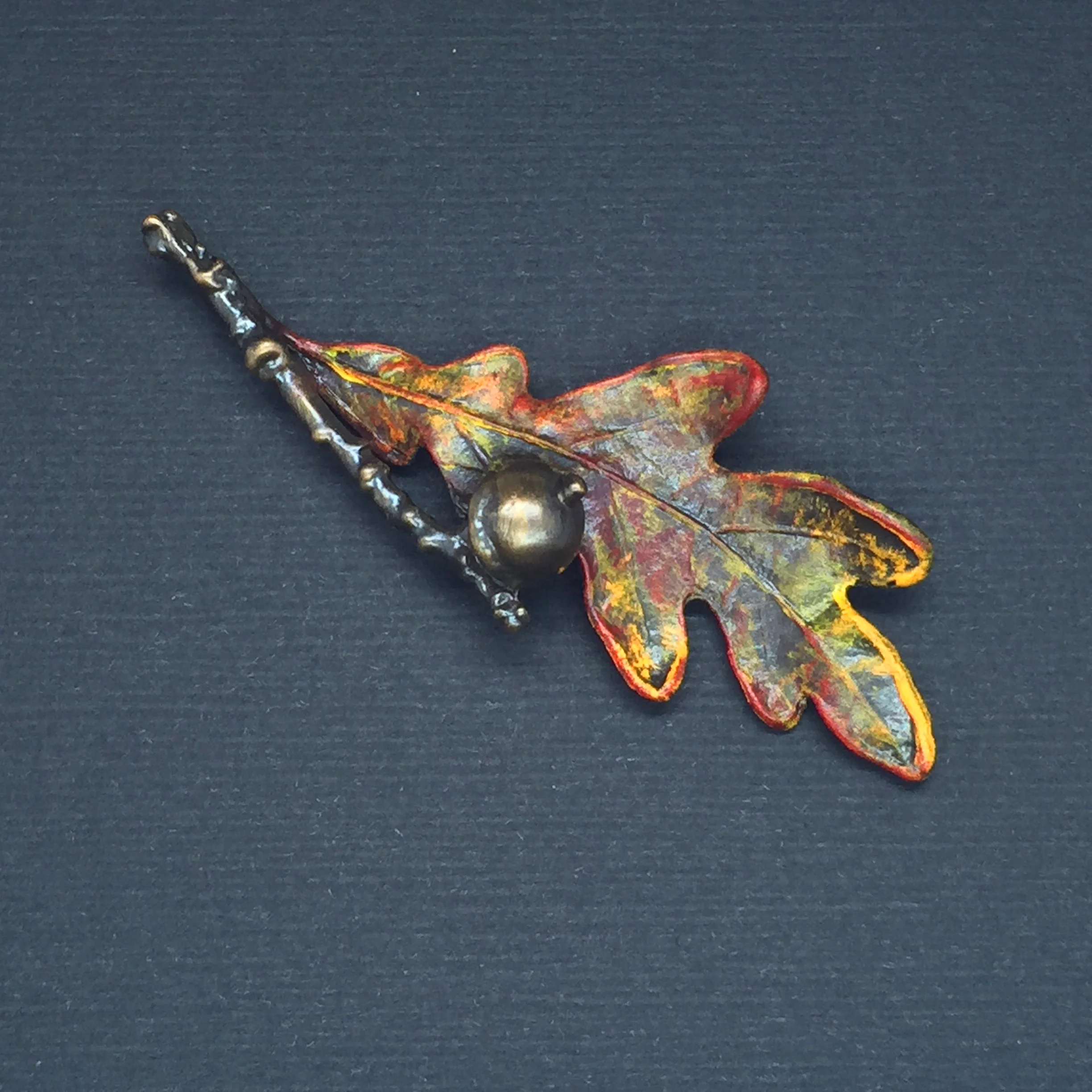 Fall Impression Oak and Acorn Pin Small.jpg