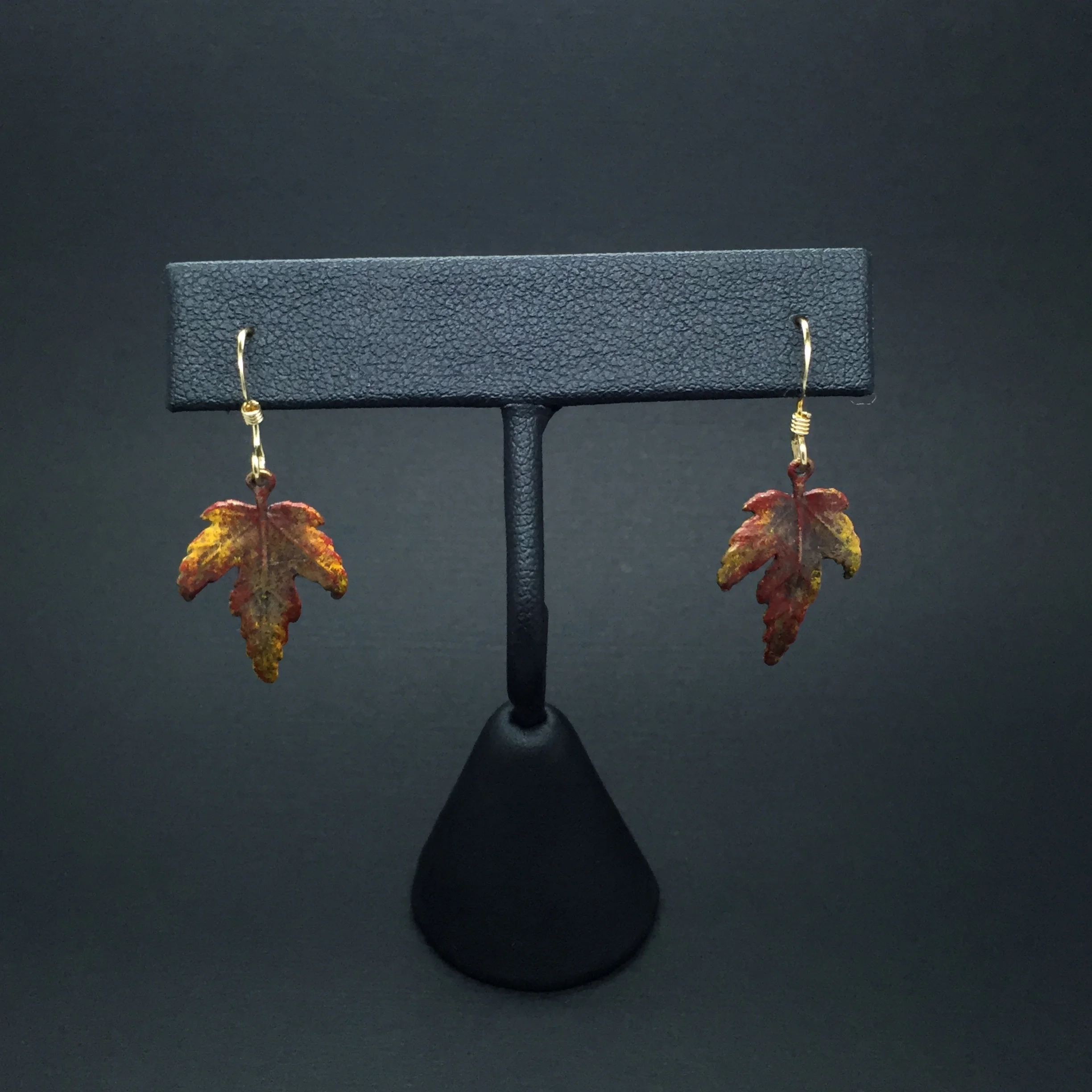 Maple Leaf Impression Earrings