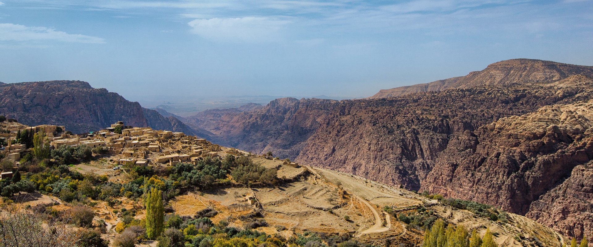 _TT_0752BTEDIT none stitch crop.jpg