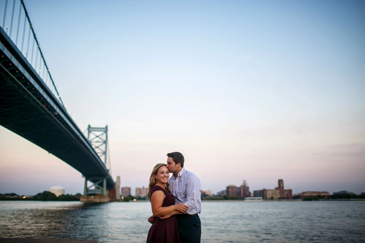 02_ENG_Highlights-039-philly-engagement-photos-penns-landing.JPG