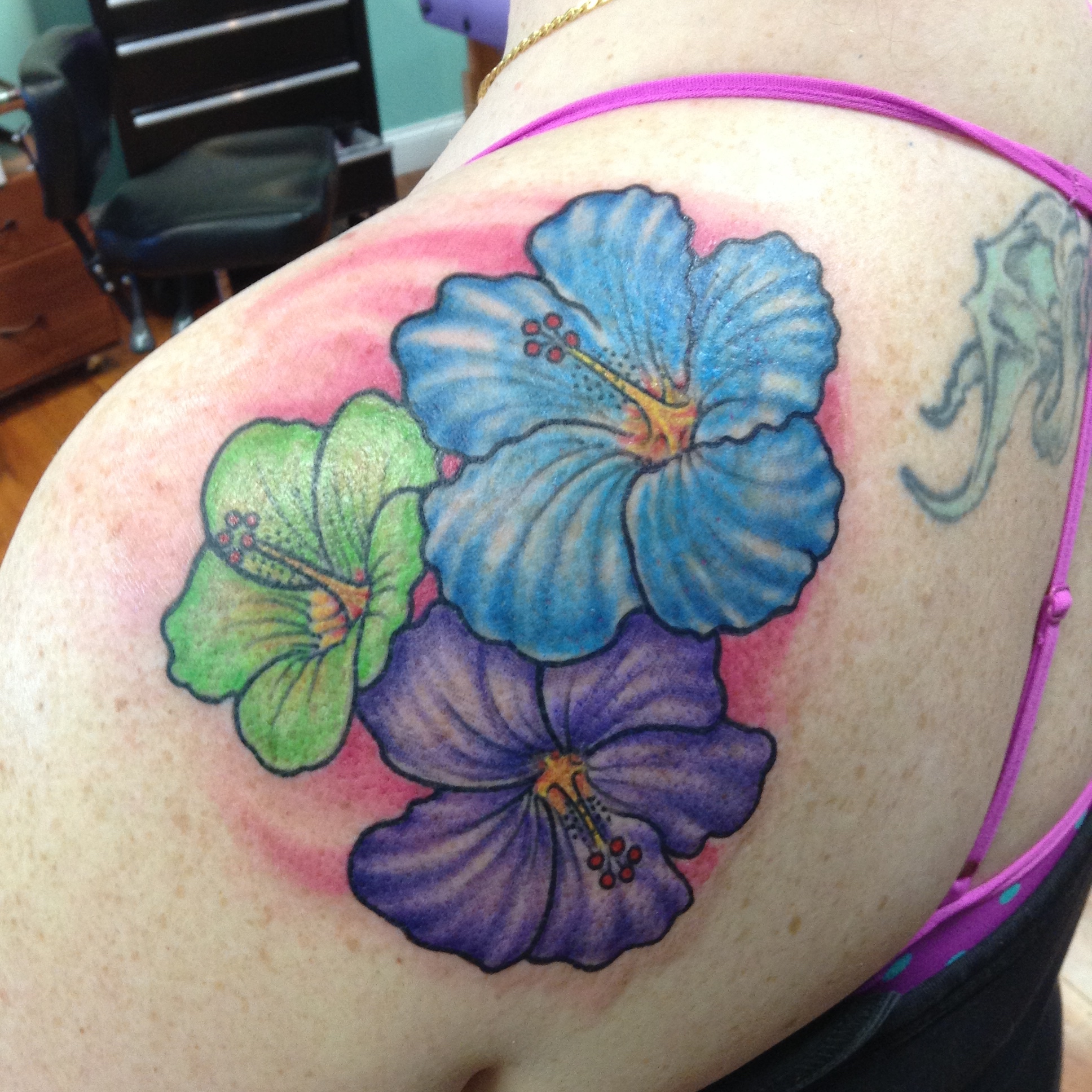 Tattoo of the Week: Hibiscus... — Independent Tattoo - Dela-where?