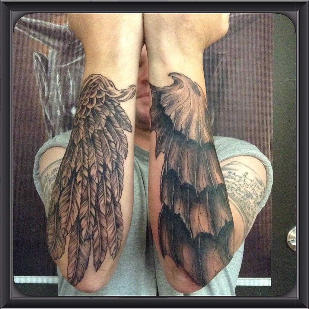 Amazing St Michaels Good vs Evil angel by Ruben Tattooer rubentattooer   inkedmag worldofartists inksav gq ink  Instagram