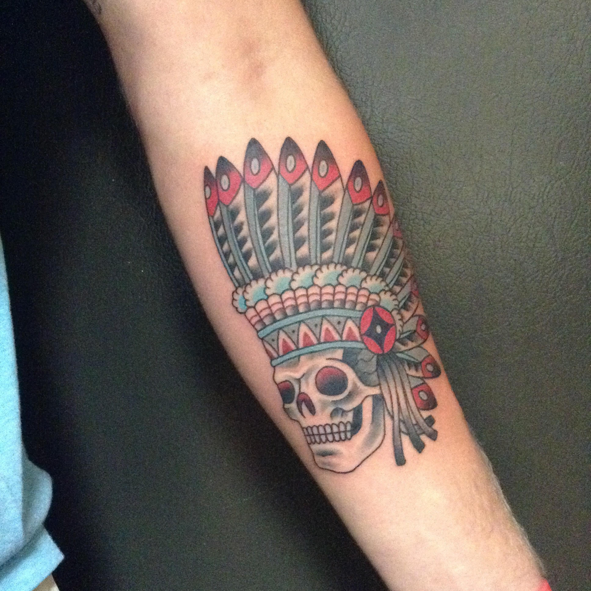 indian headdress tattoo — Blog — Independent Tattoo - Dela-where? indian headdress tattoo — Blog — Independent Tattoo - Dela-where?