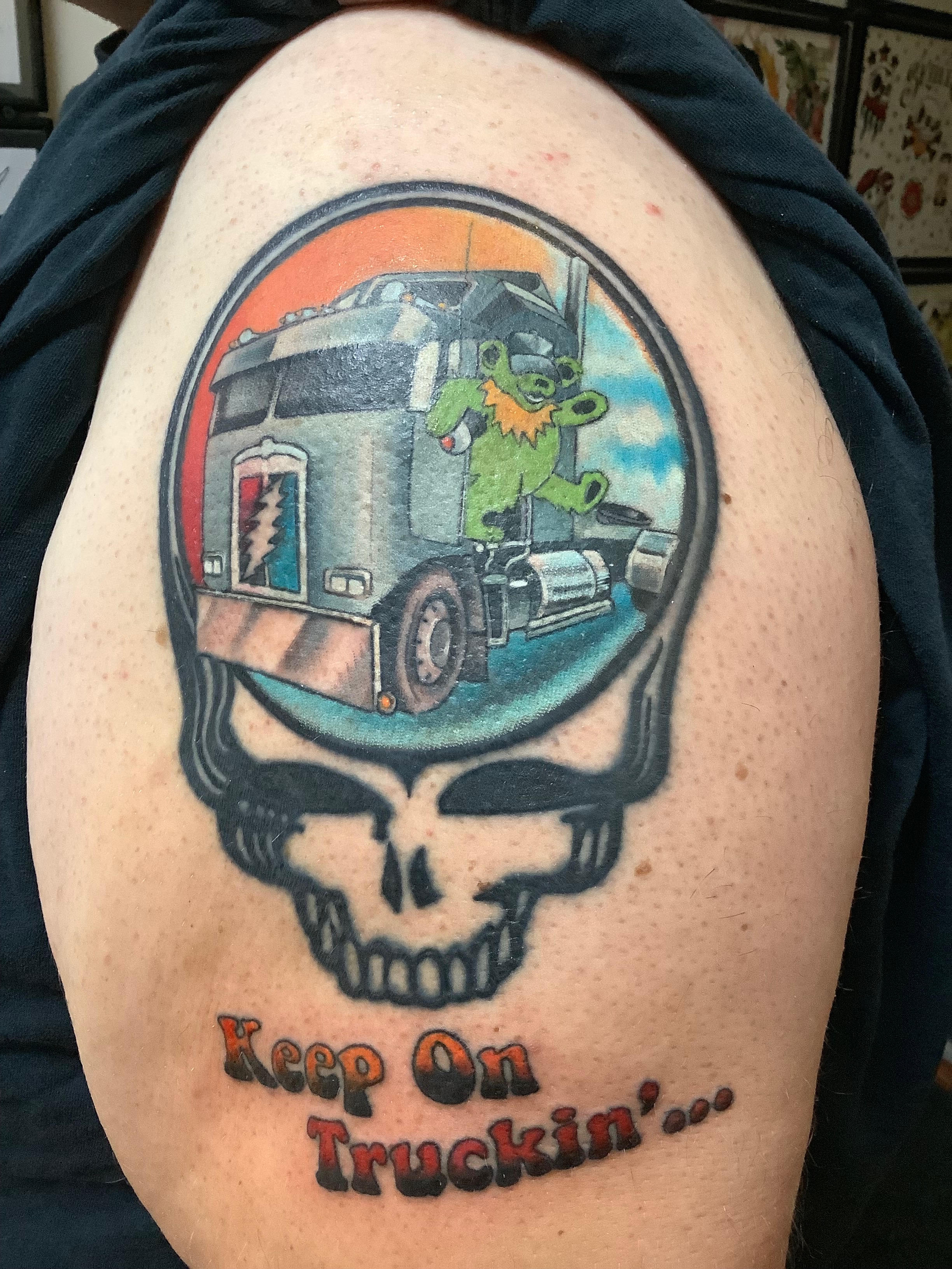 DAF Trucks UK  on Twitter David paid tribute to his father Dave who  very sadly passed away by getting his fathers truck tattooed to him Dave  was a proud trucker and