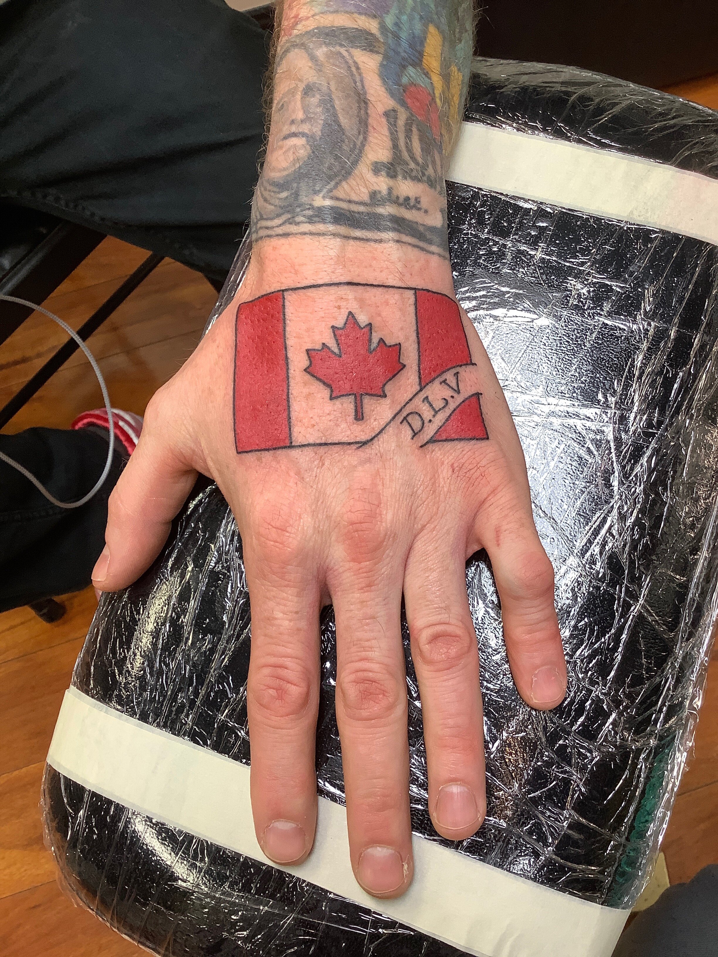 Canadian Flag Temporary Tattoos 2 x 2 – School Tattoos