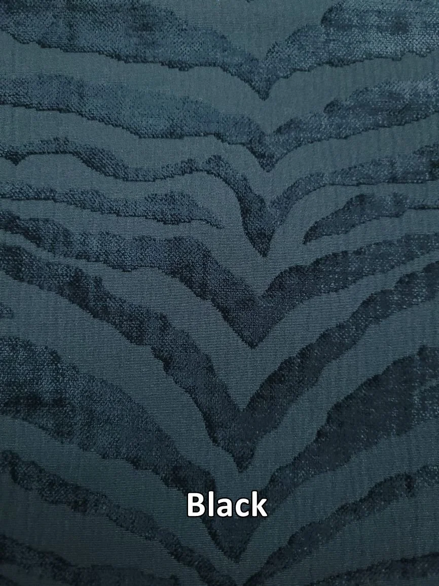 blanket black zebra.jpg