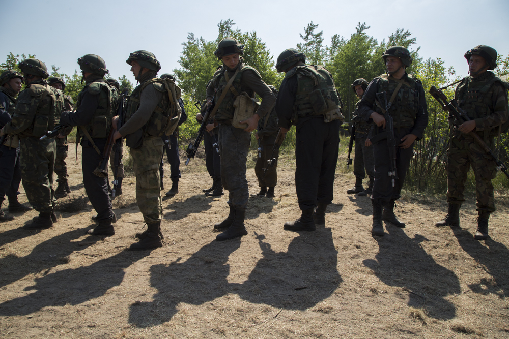  Ukrainian soldiers line up before a training exercise near Lviv, Ukraine, led by members of the U.S. Army's 173rd Airborne.&nbsp; 