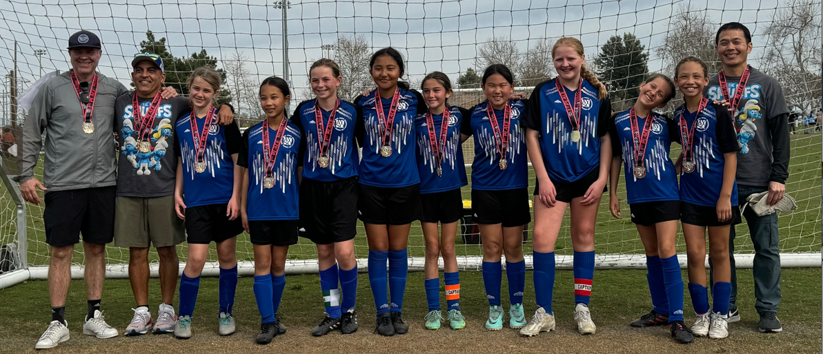 Region 17 U12G Champs (Smurfs FC) win Area 1 Sectionals and Advance to Western States!