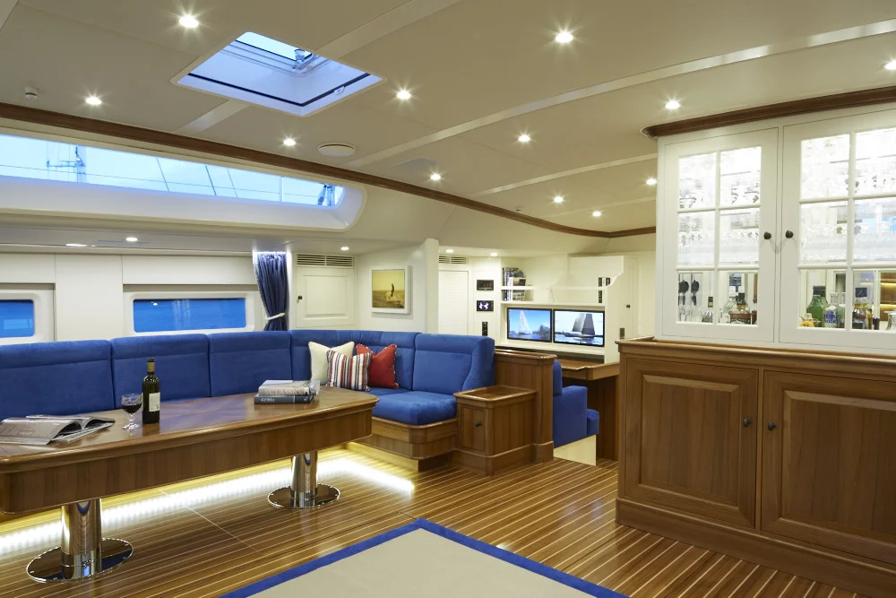 YD_Cygnus Montanus_SaloonTV_208.jpeg