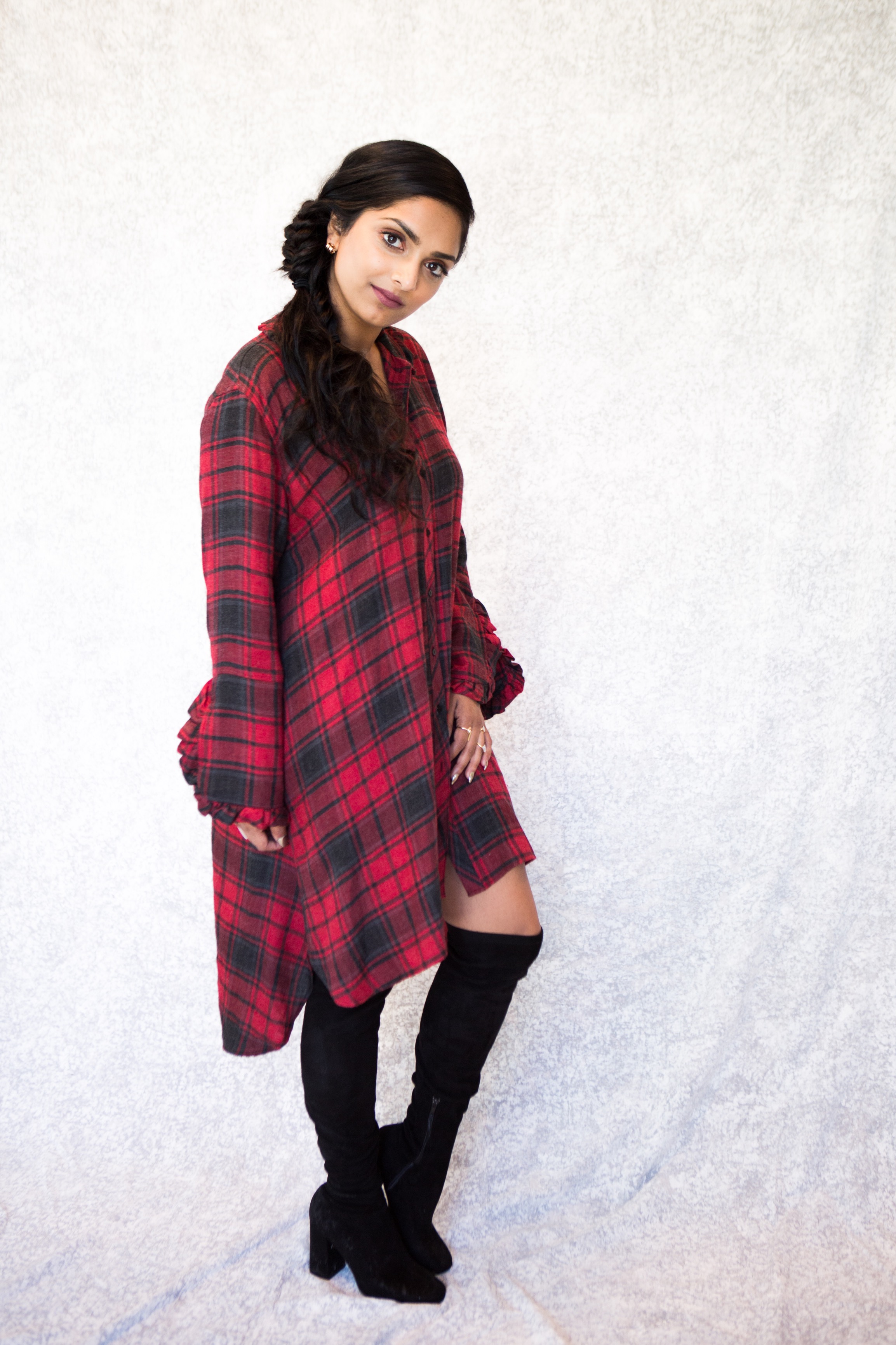 LOOK 1