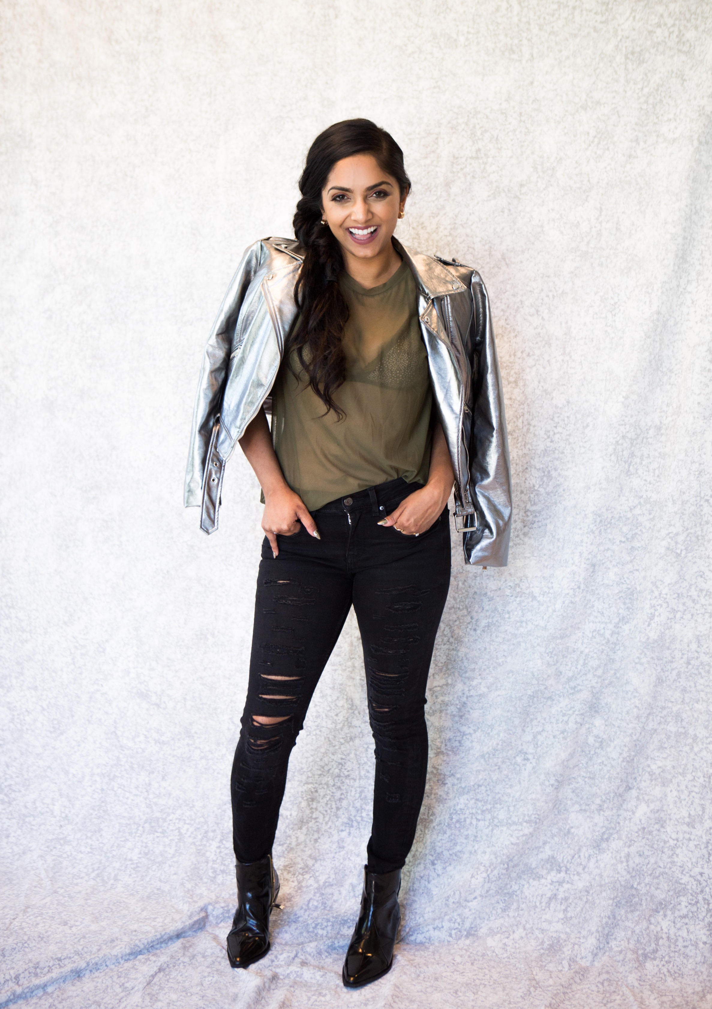 LOOK 3