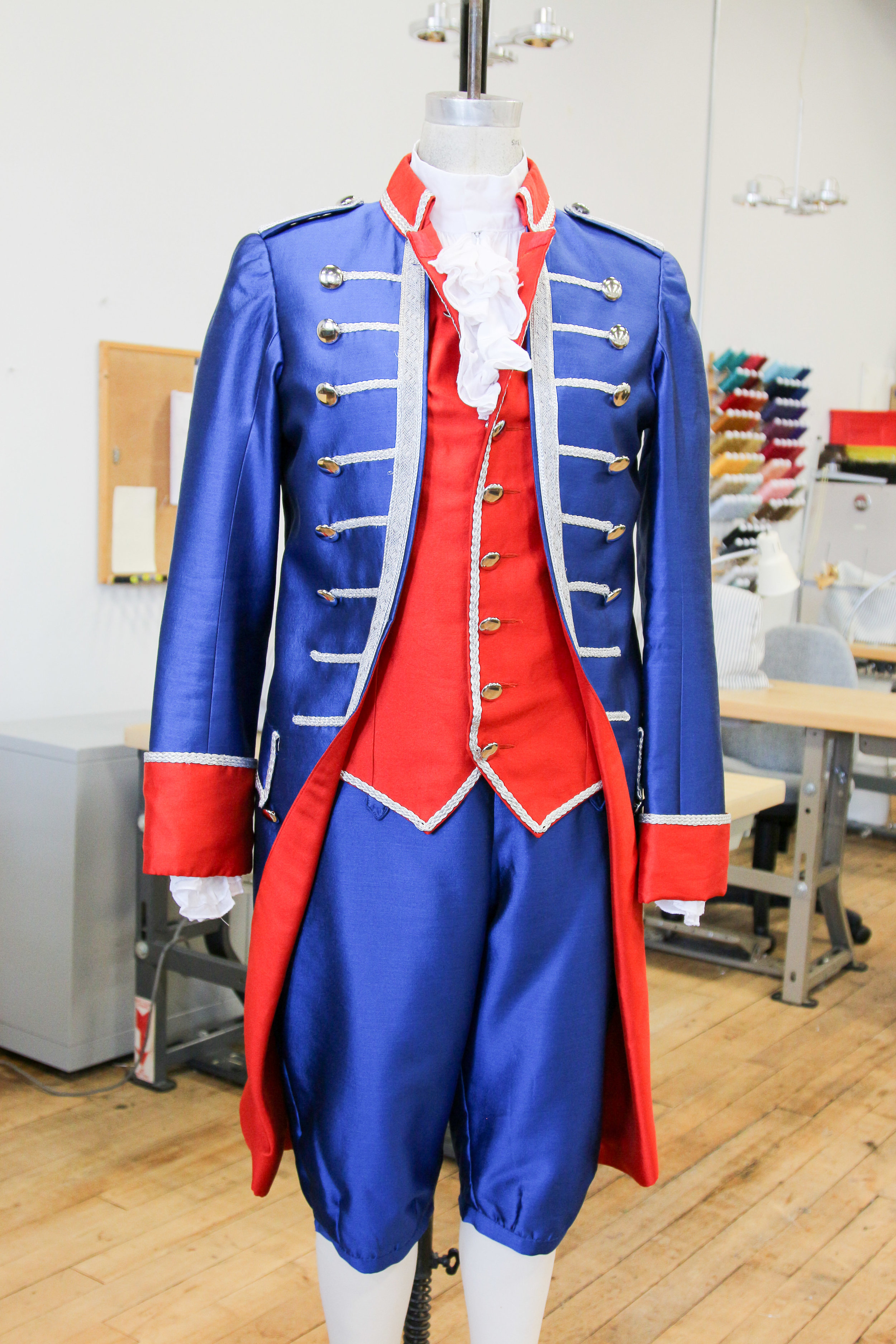   The Marriage of Figaro /Washington National Opera/2016 design by Myung Hee Cho draping by Bill Nelson 