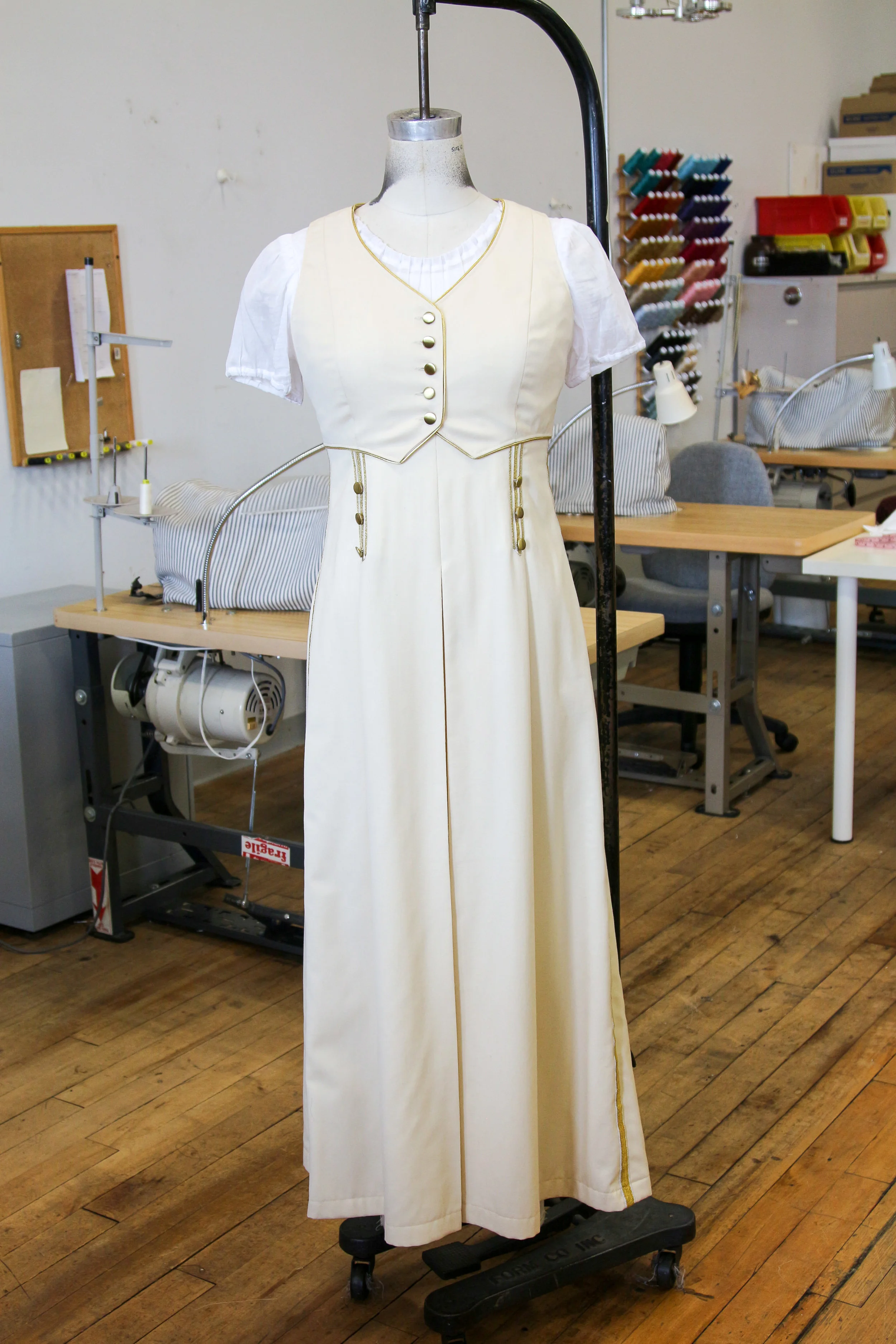   The Daughter of the Regiment /Washington National Opera/2016 design by Zack Brown draping by Bill Nelson 