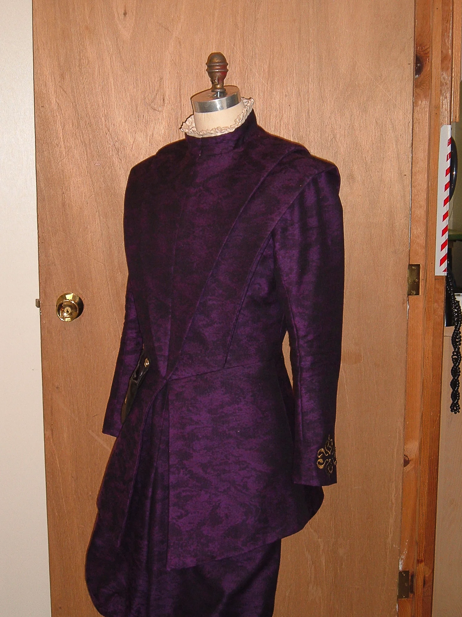   Celio - doublet and breeches The Dog in the Manger /Shakespeare Theatre Co/2009 design by Linda Cho 